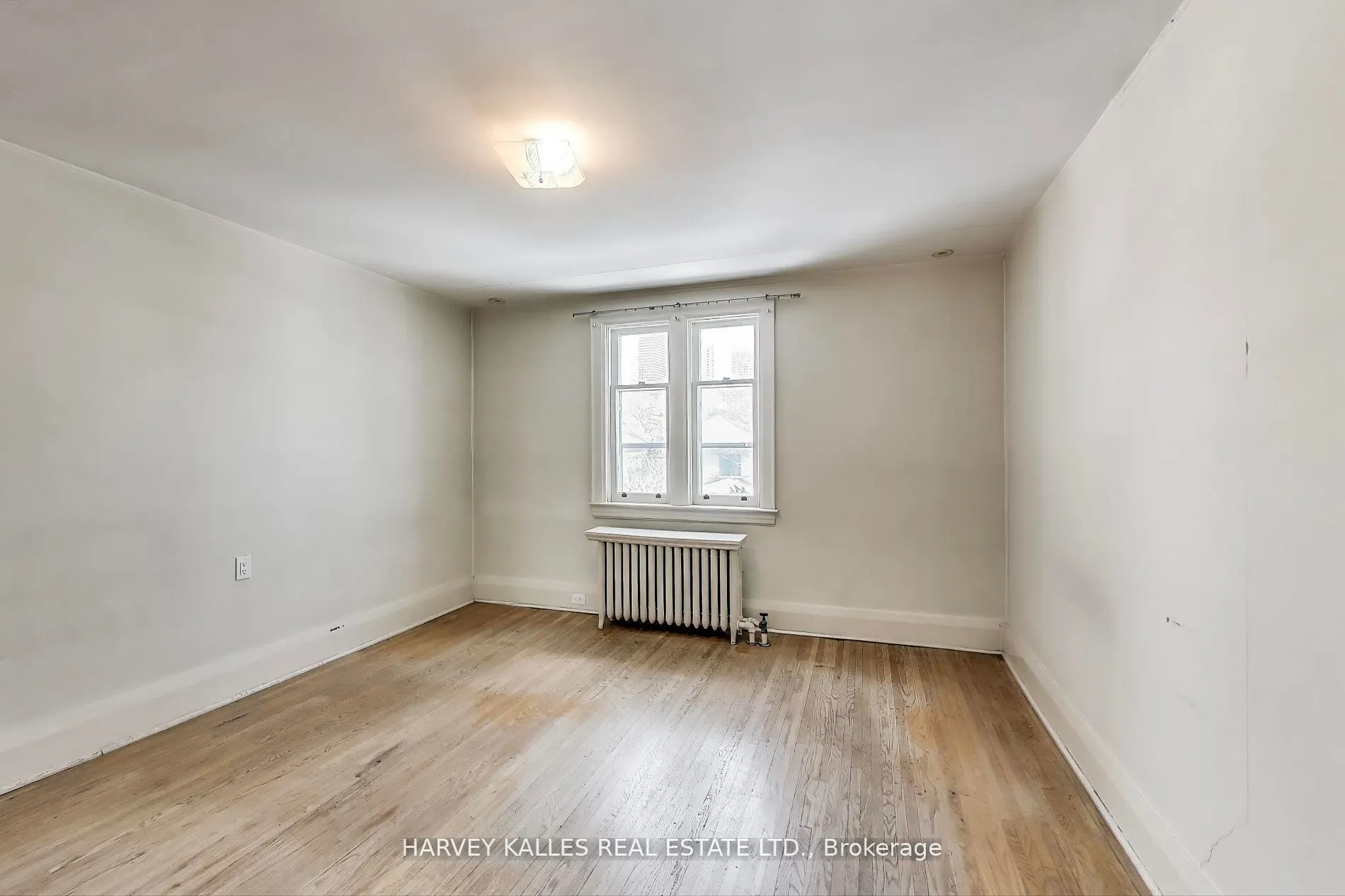 106 Eastbourne Avenue