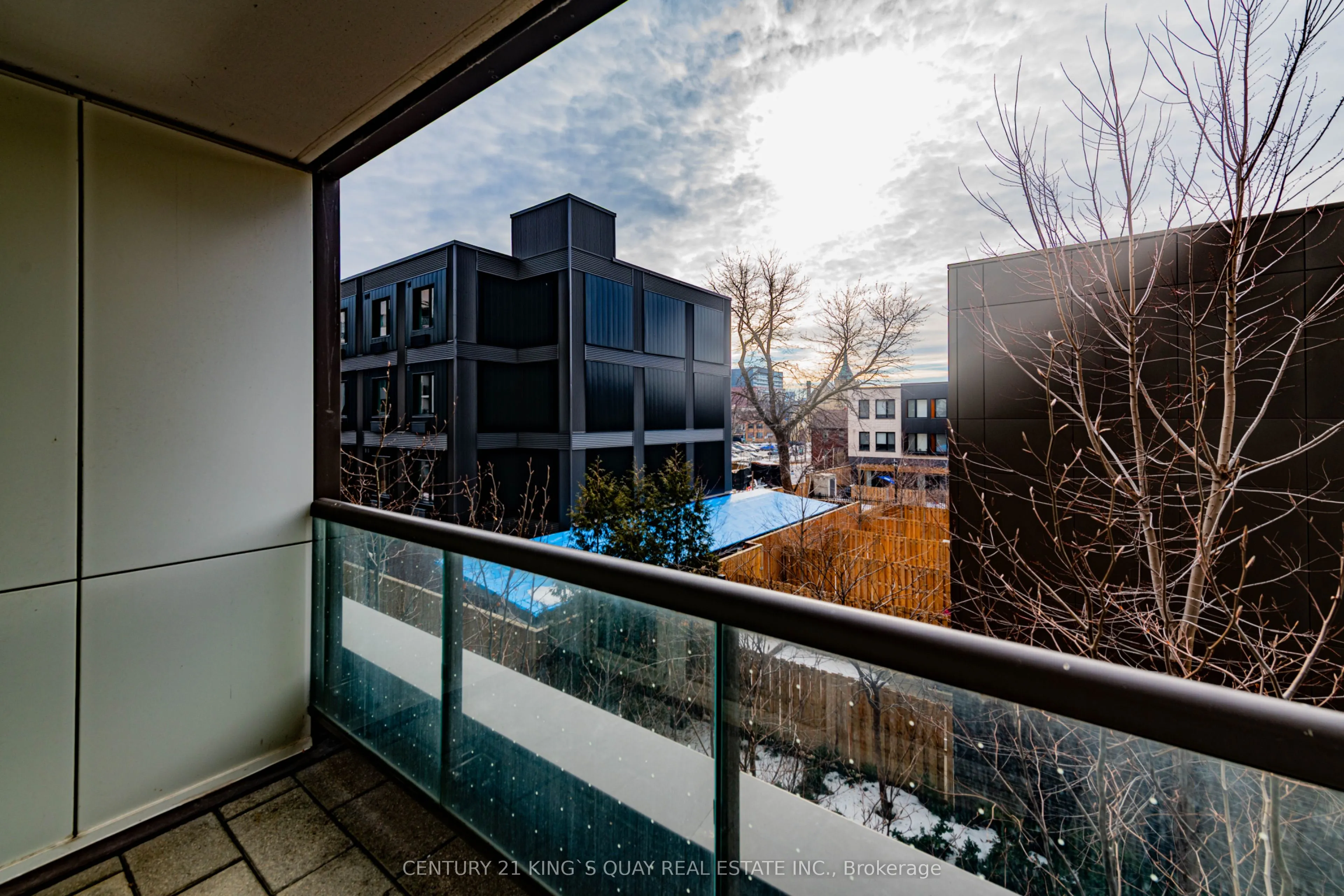 80 Vanauley Street, #219