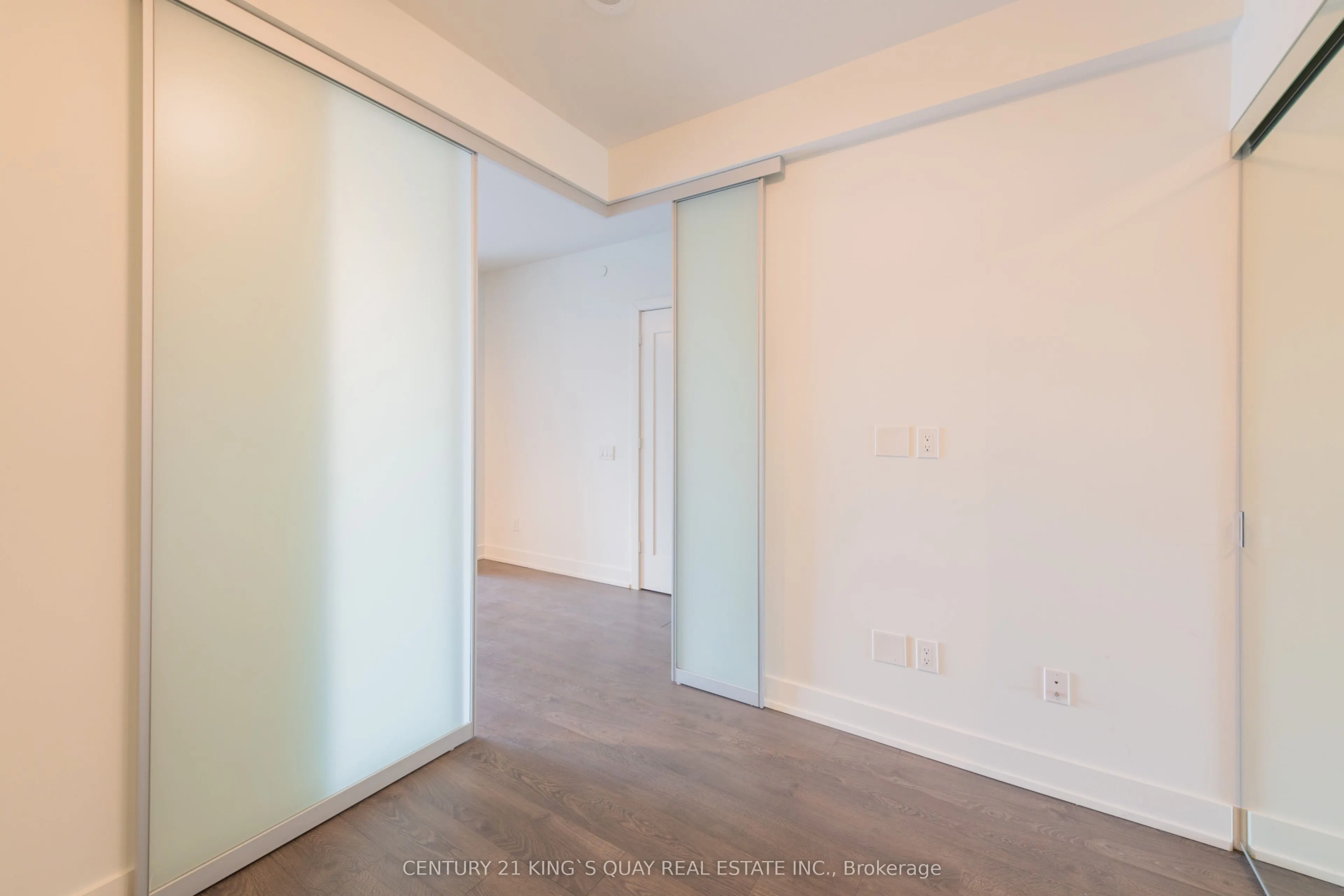 80 Vanauley Street, #219
