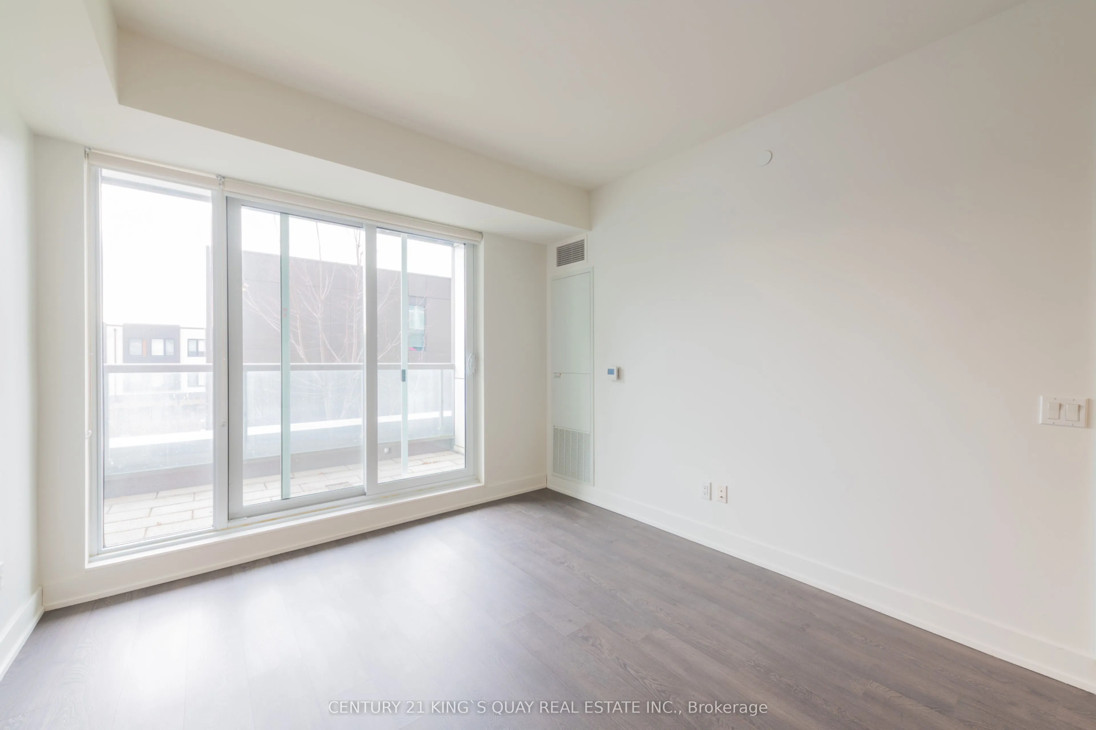 80 Vanauley Street, #219