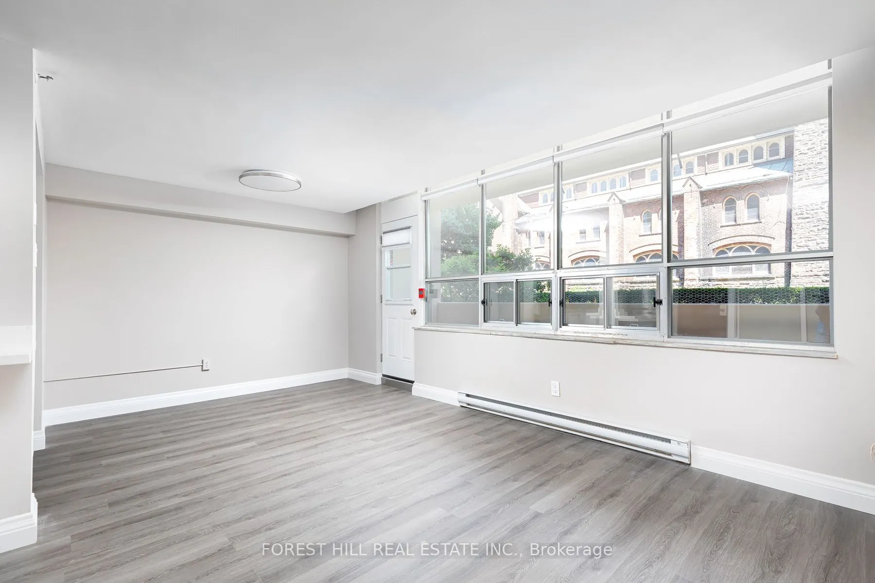 34 Walmer Road, #102