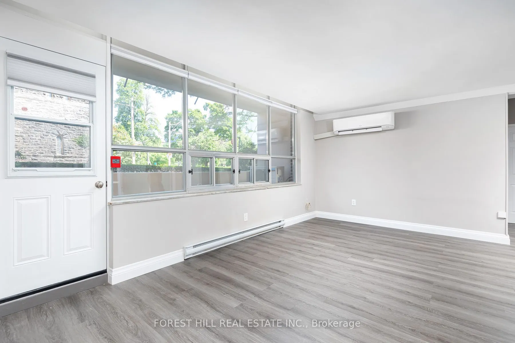 34 Walmer Road, #102