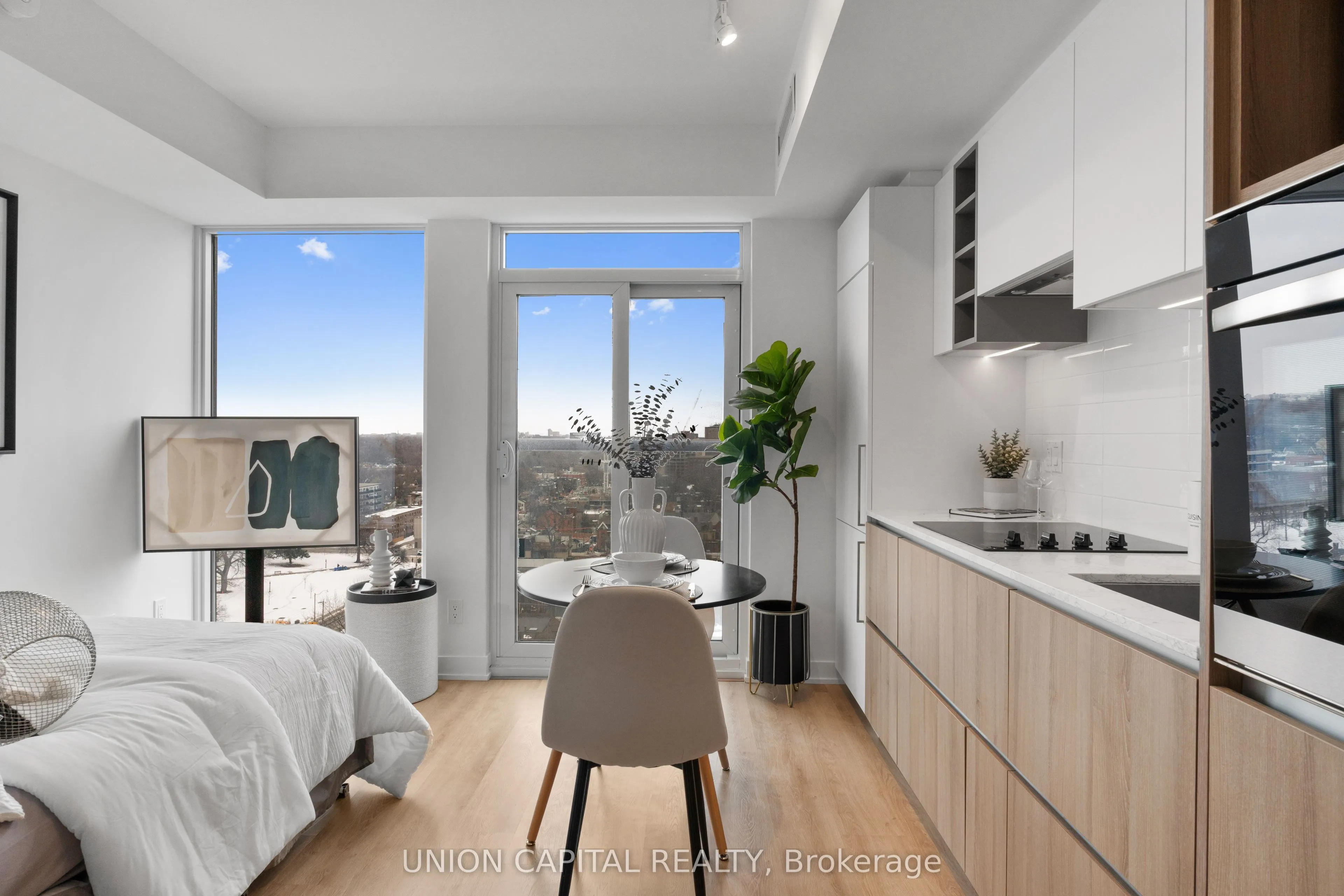 319 Jarvis Street, #1612
