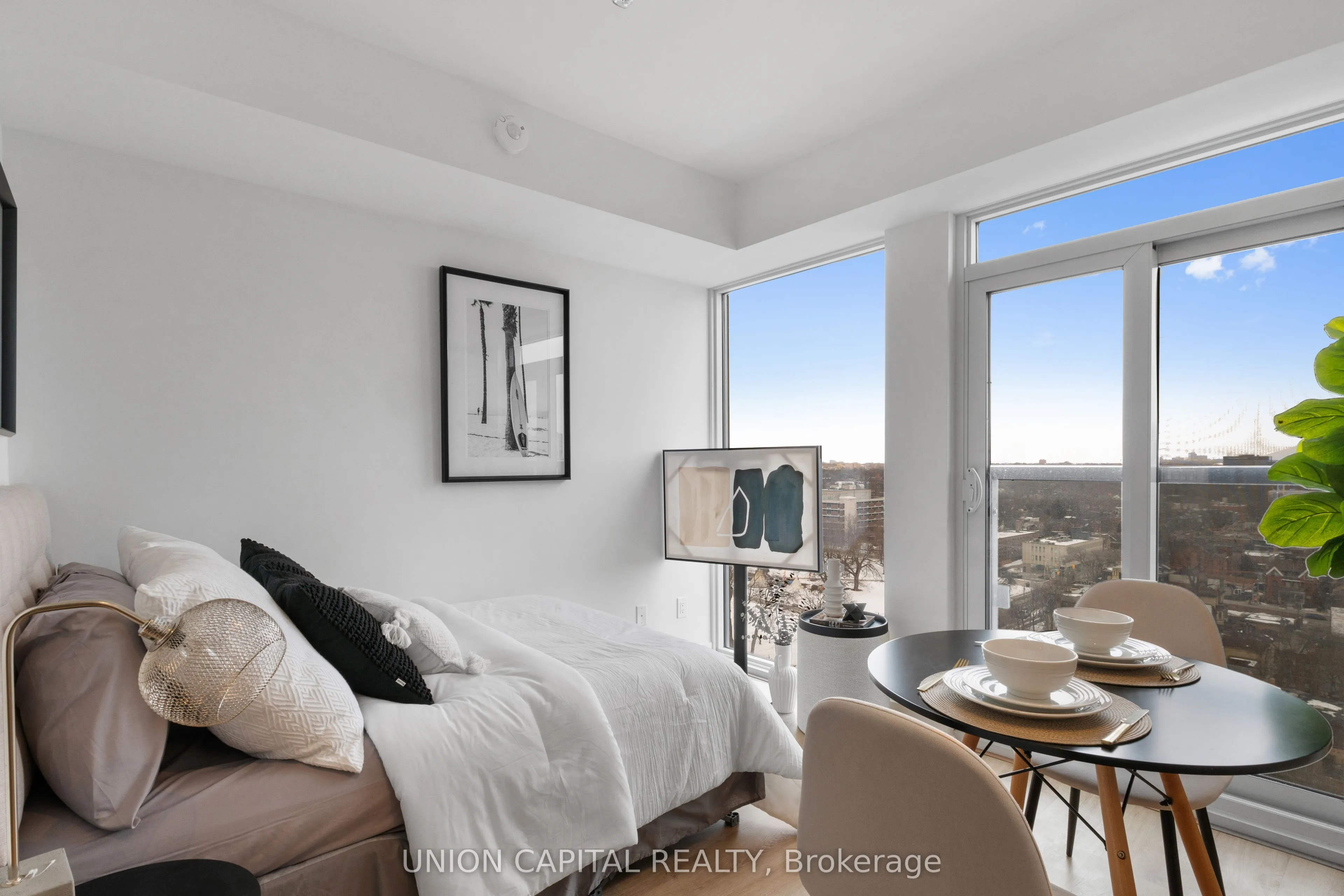 319 Jarvis Street, #1612
