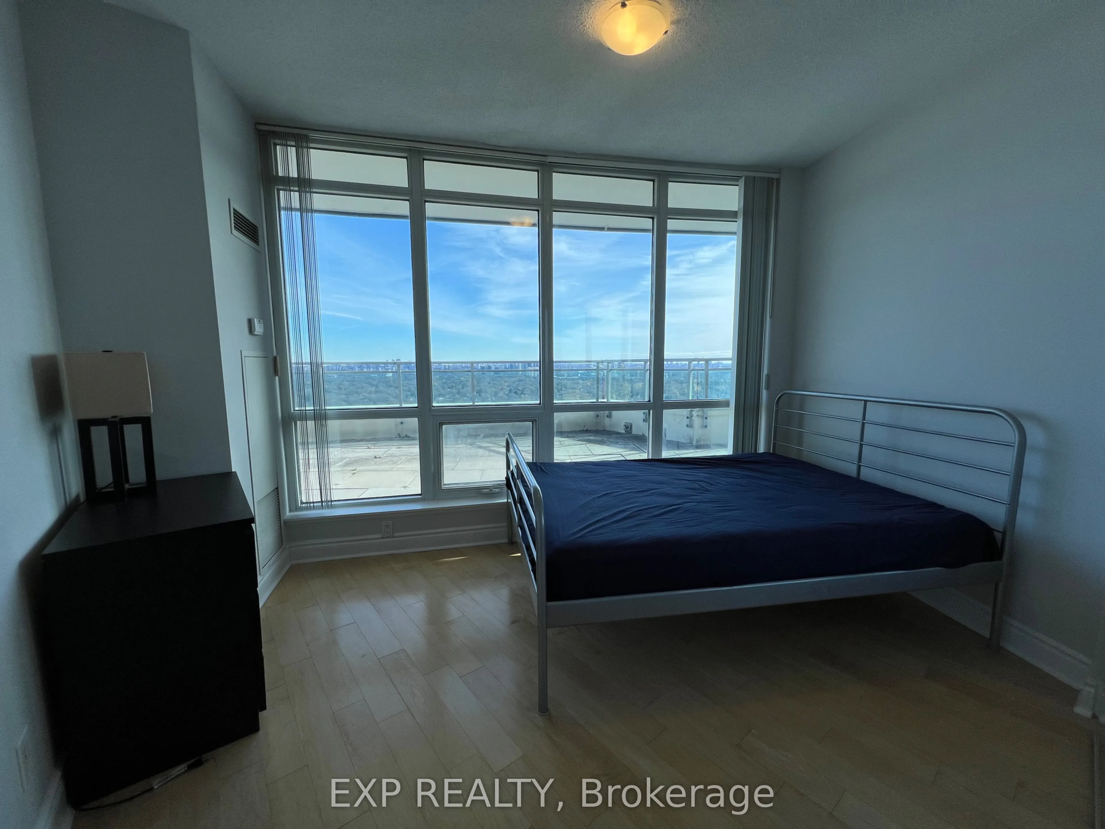 60 Byng Avenue, #LPH06