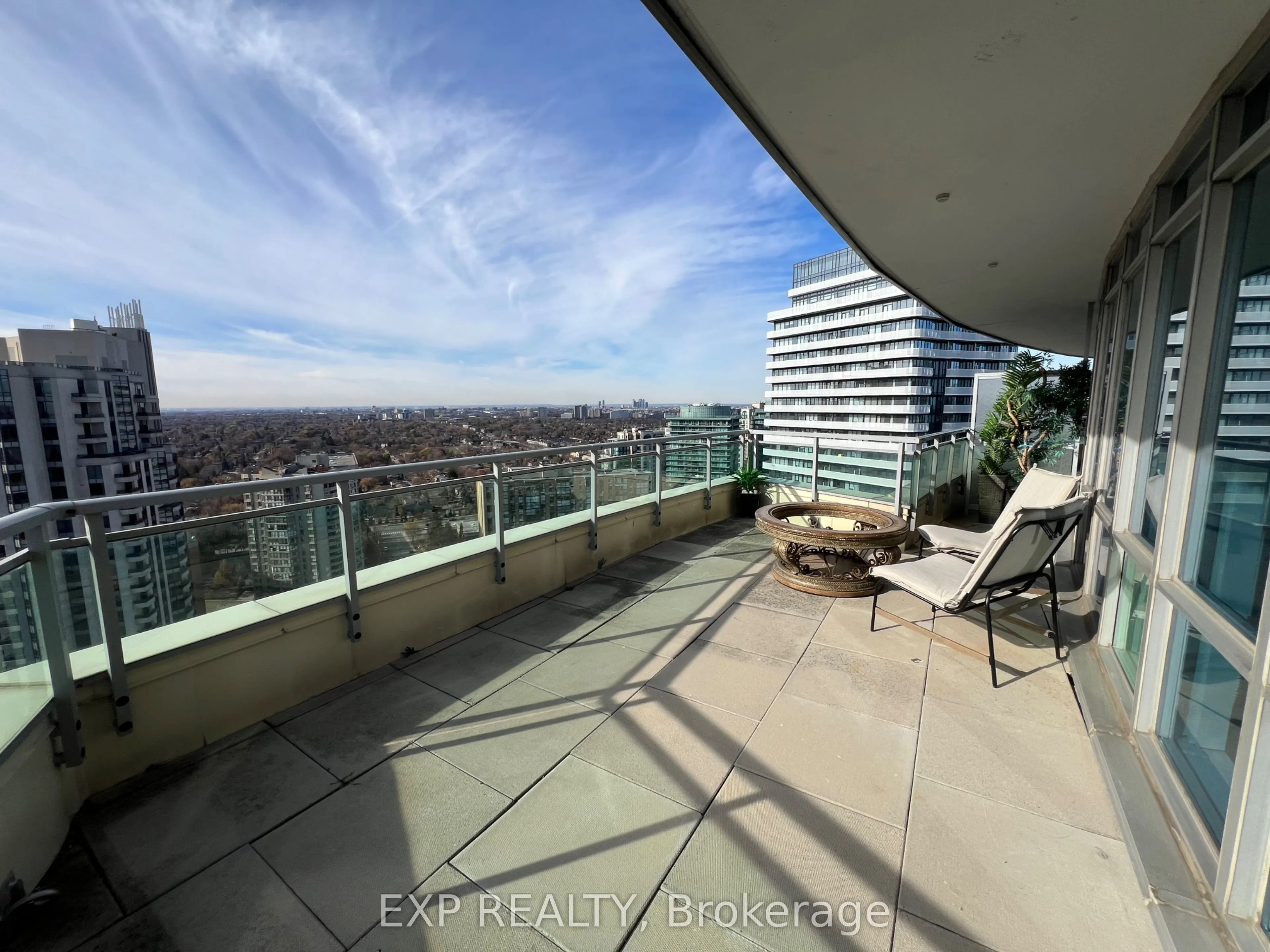 60 Byng Avenue, #LPH06