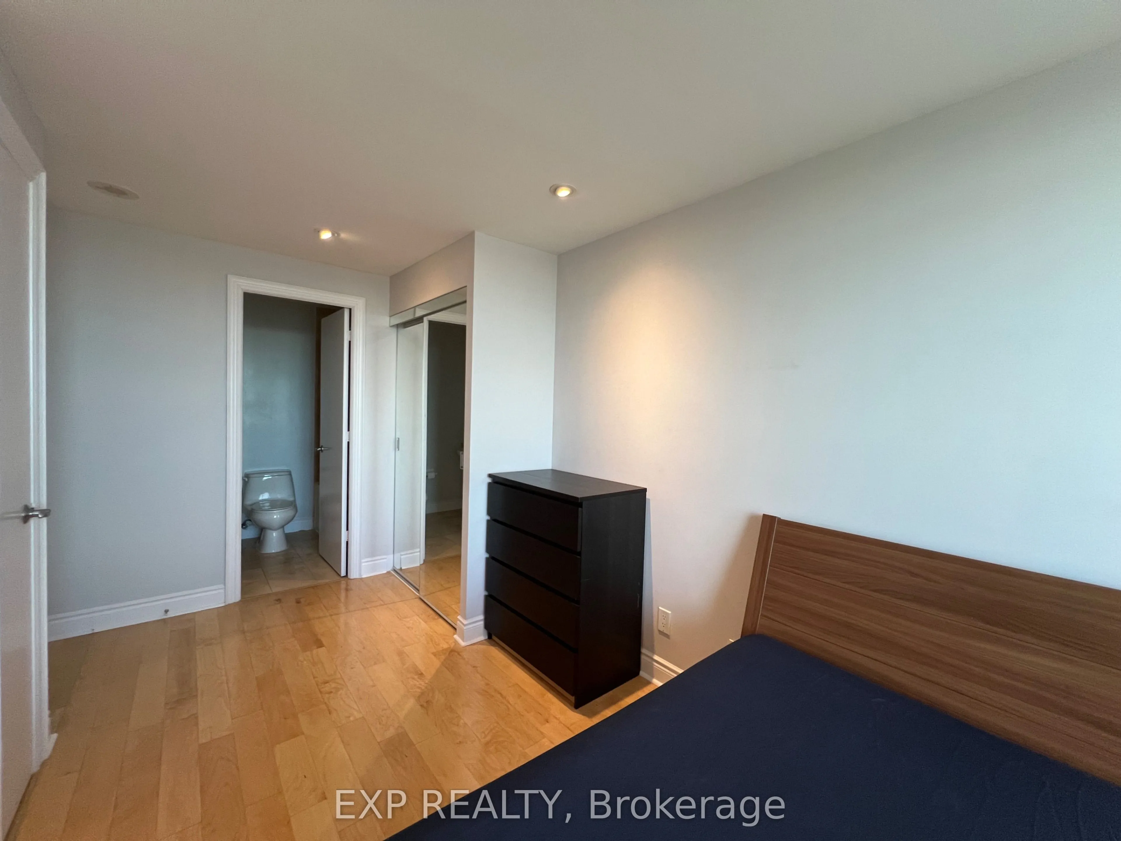 60 Byng Avenue, #LPH06