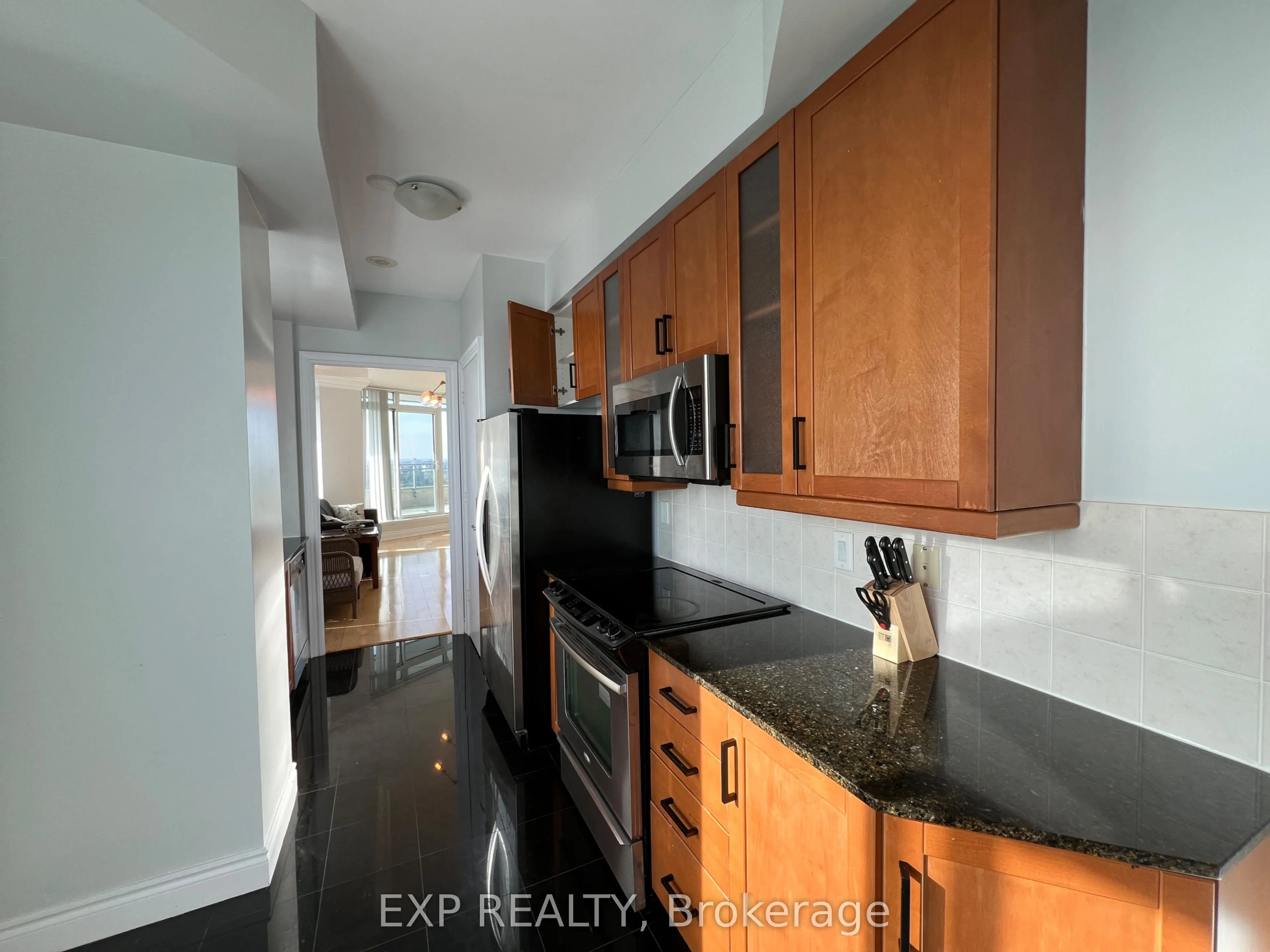 60 Byng Avenue, #LPH06