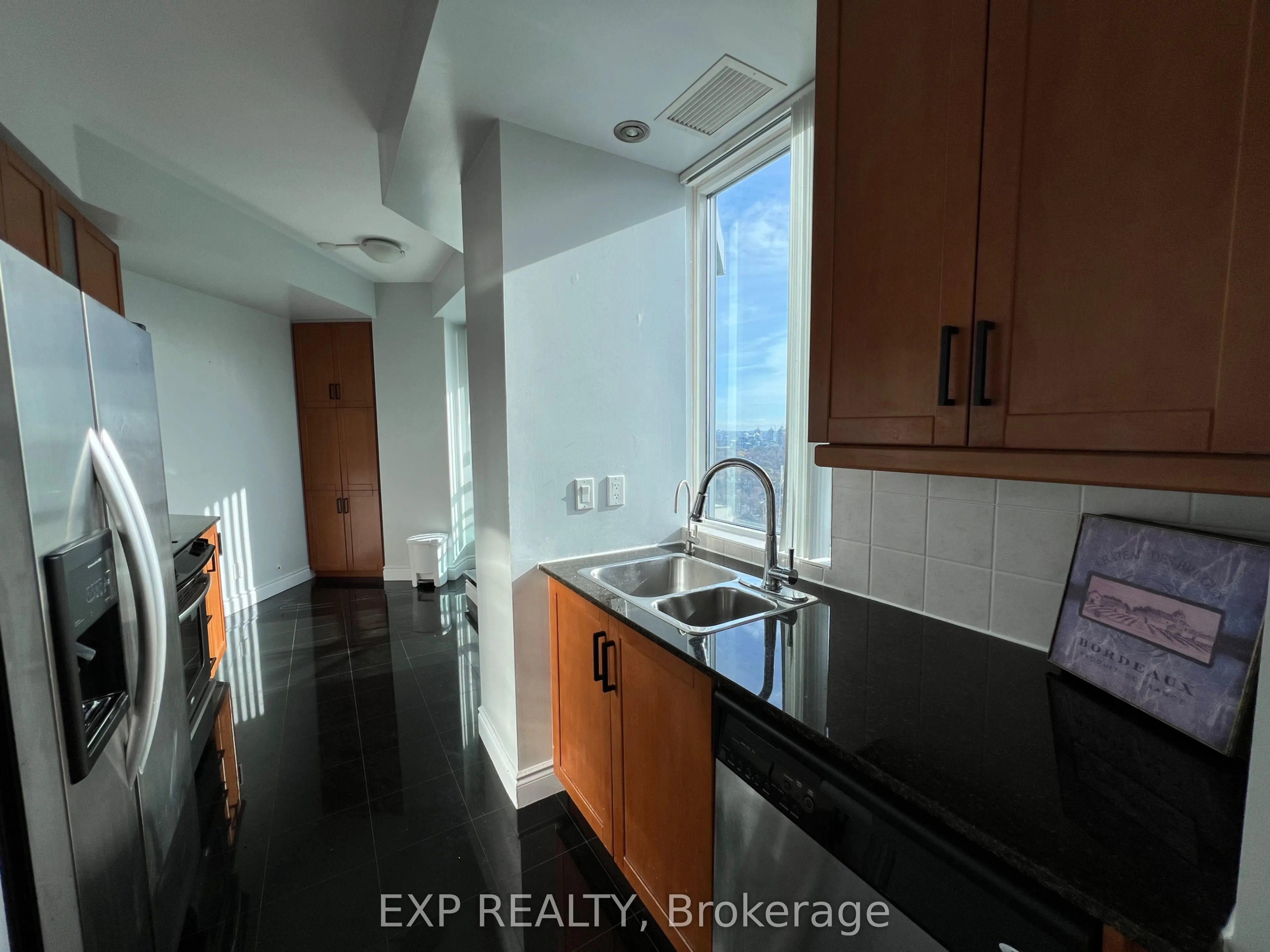 60 Byng Avenue, #LPH06