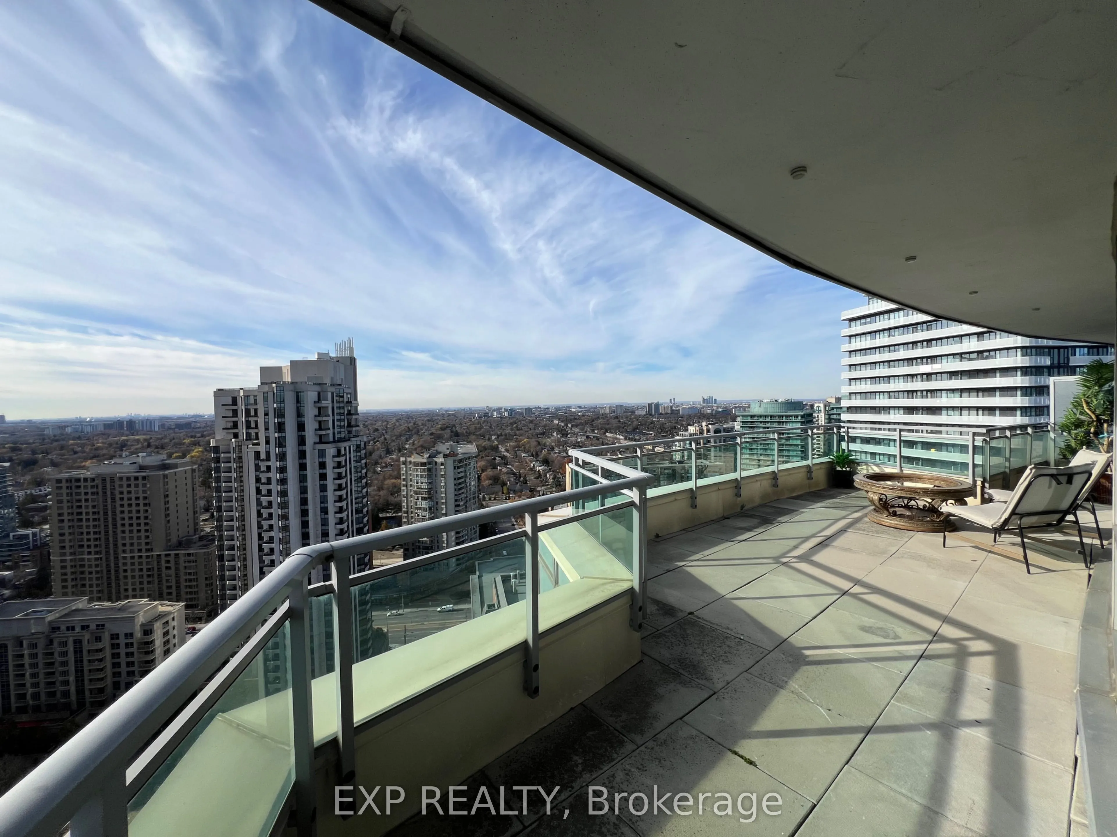 60 Byng Avenue, #LPH06