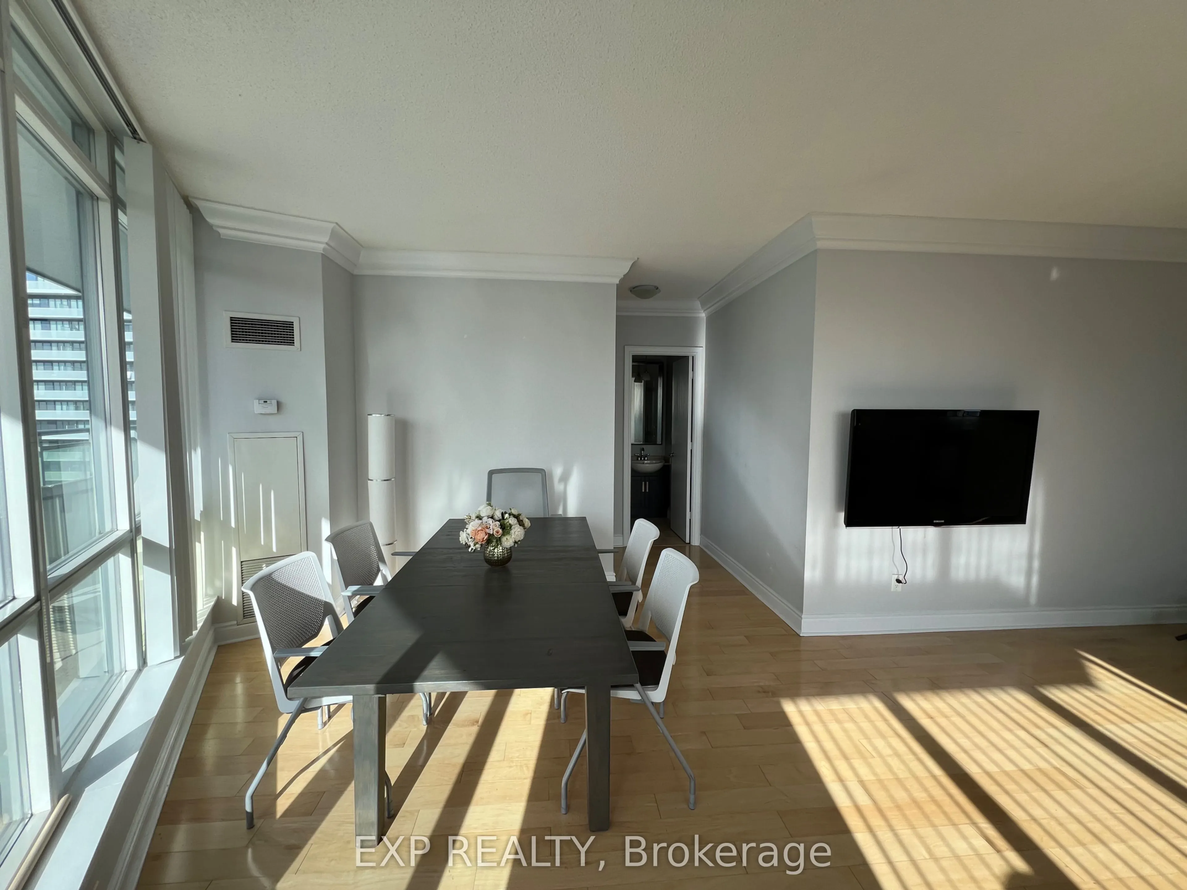 60 Byng Avenue, #LPH06