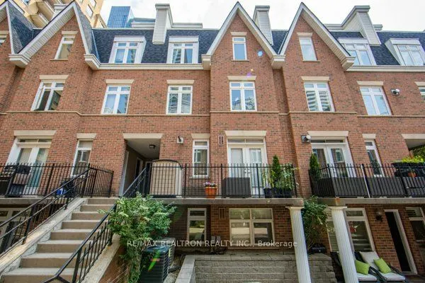 108 Redpath Avenue, #20