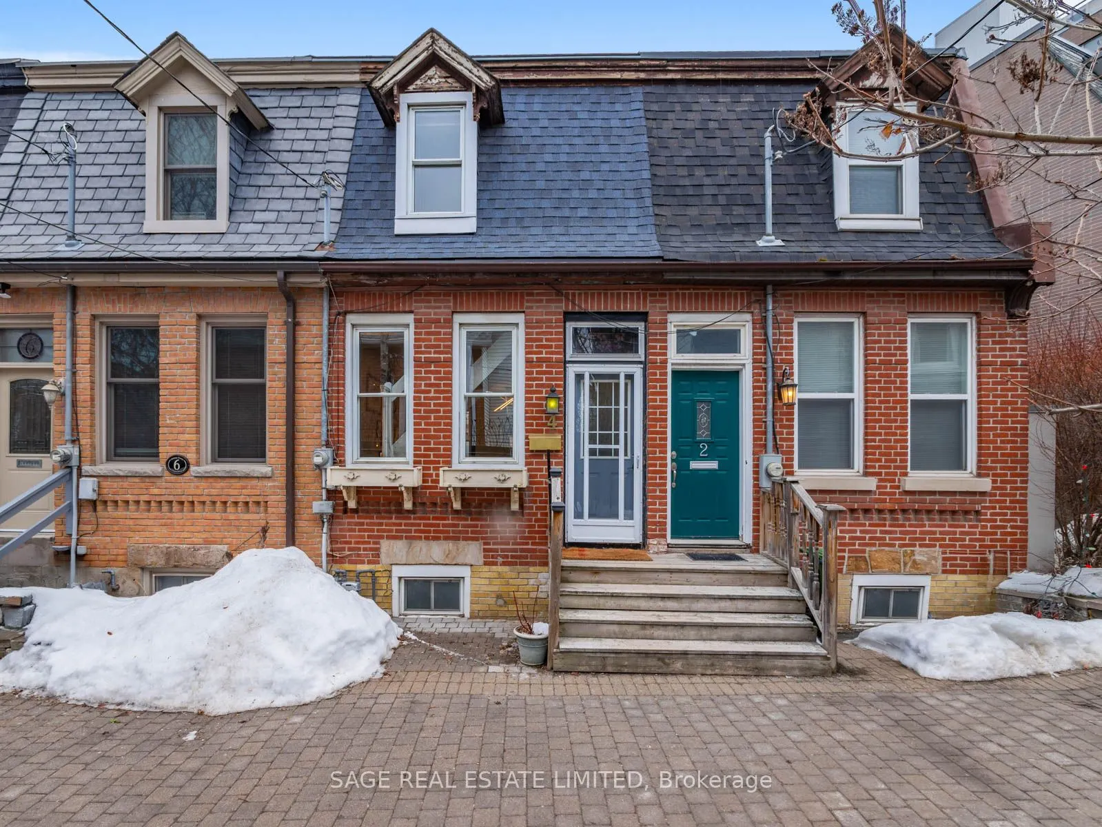 4 Percy Street