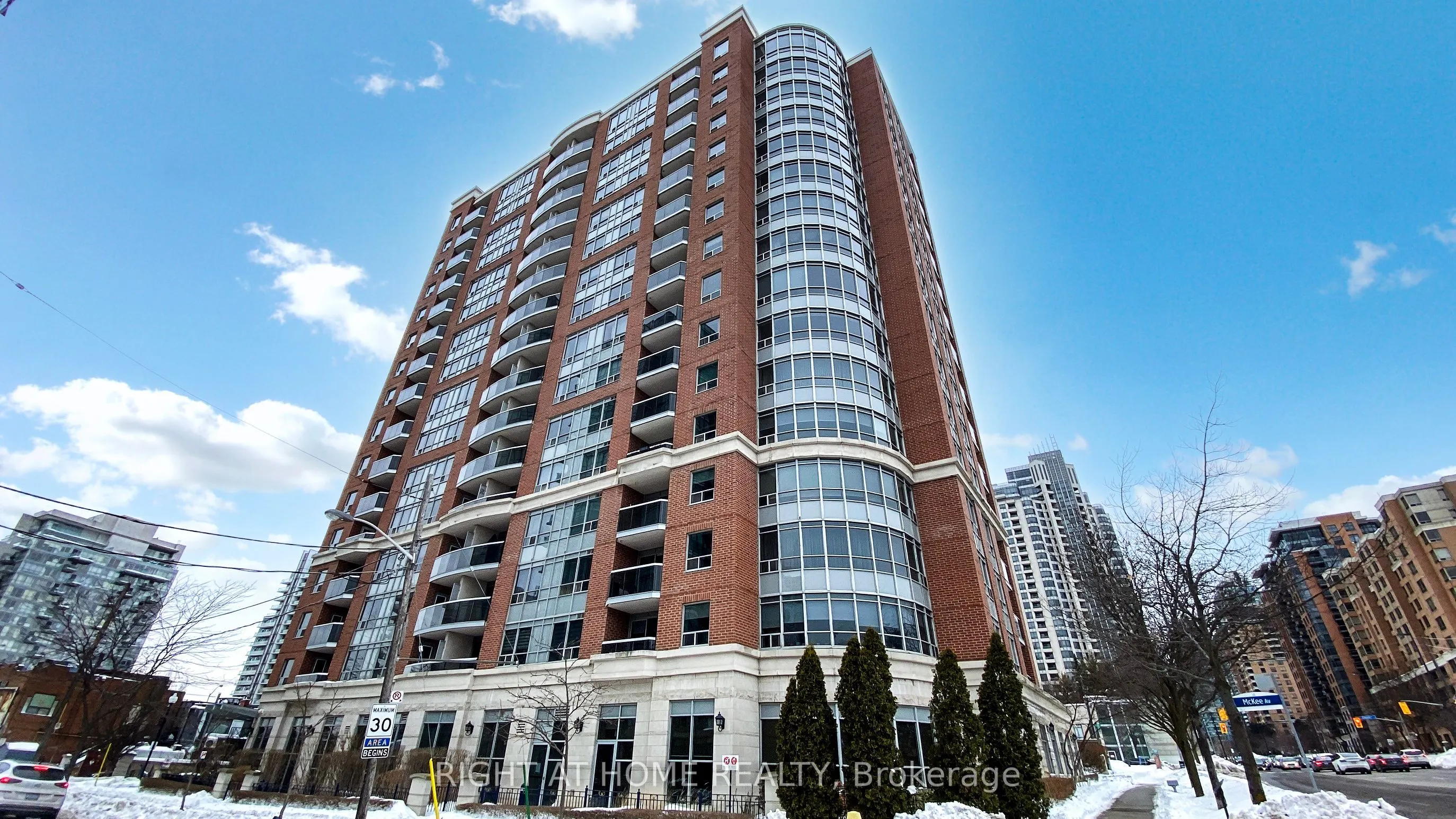 8 Mckee Avenue, #901