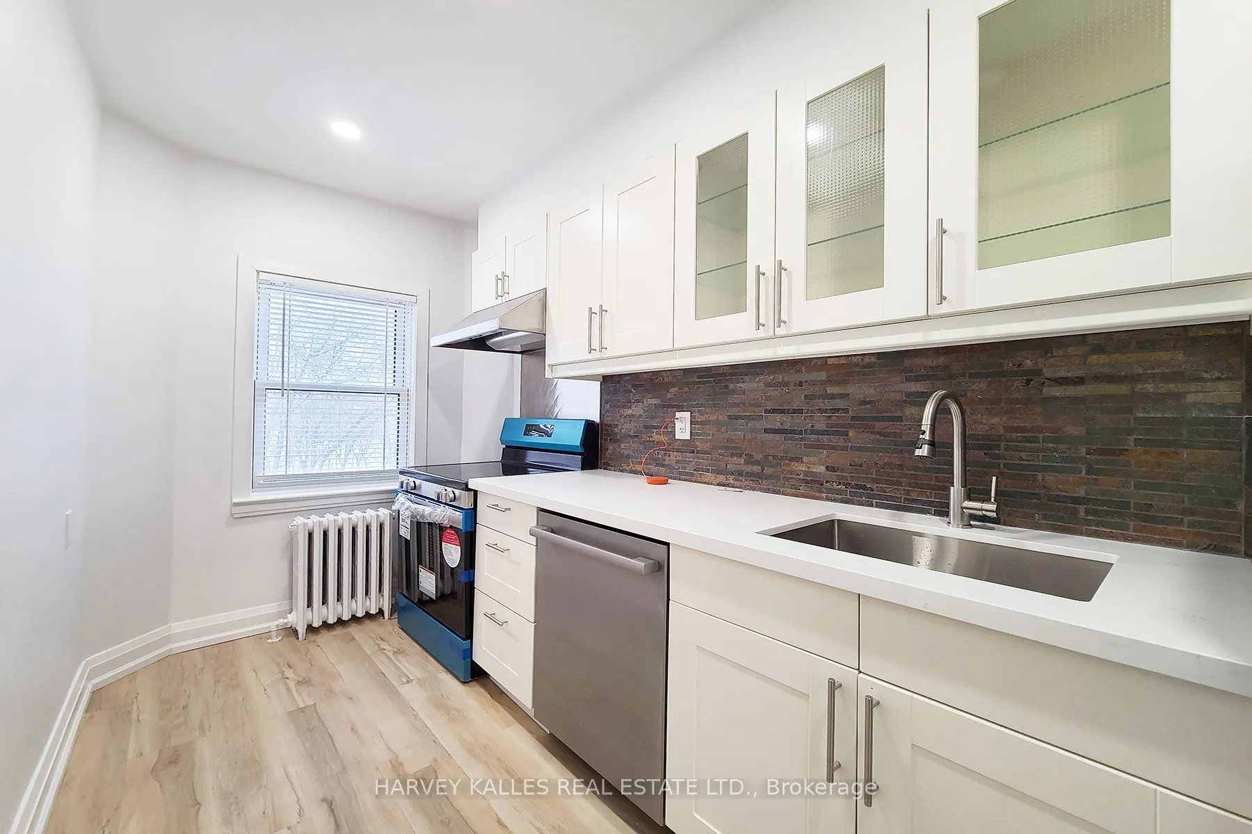 109 Chatsworth Drive, #Main