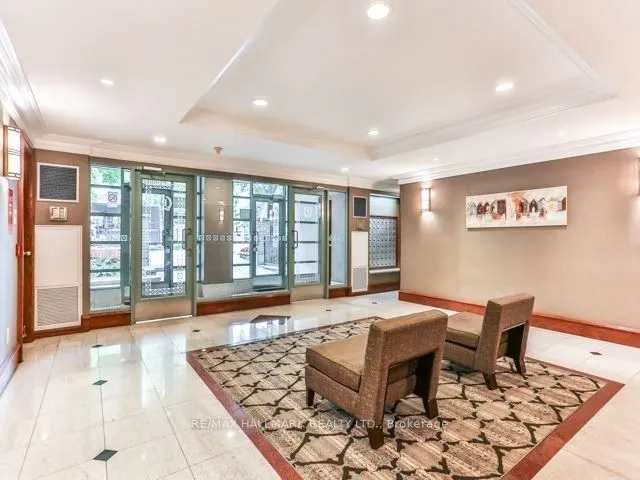 8 Pemberton Avenue, #Lph1