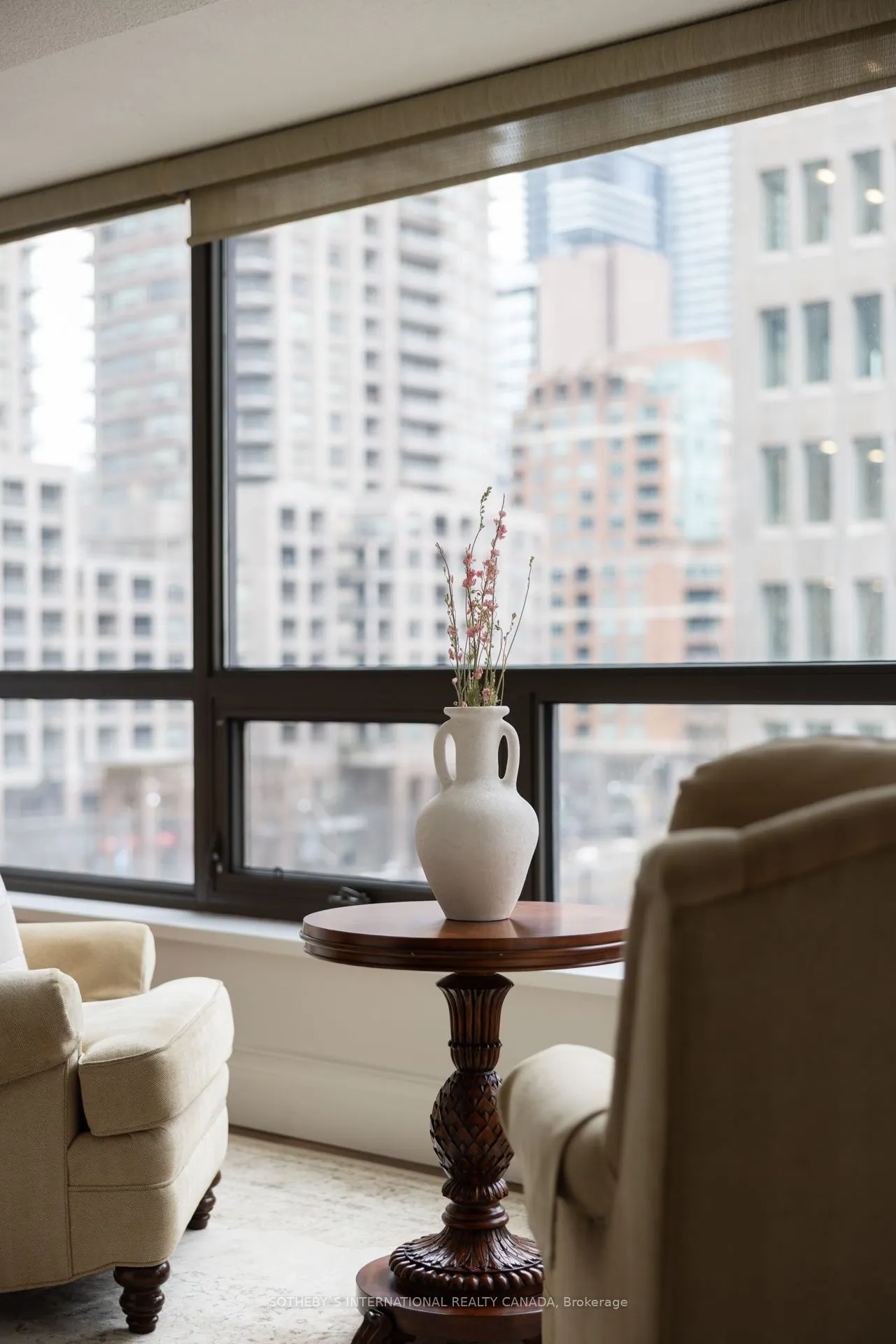 62 Wellesley Street W, #505