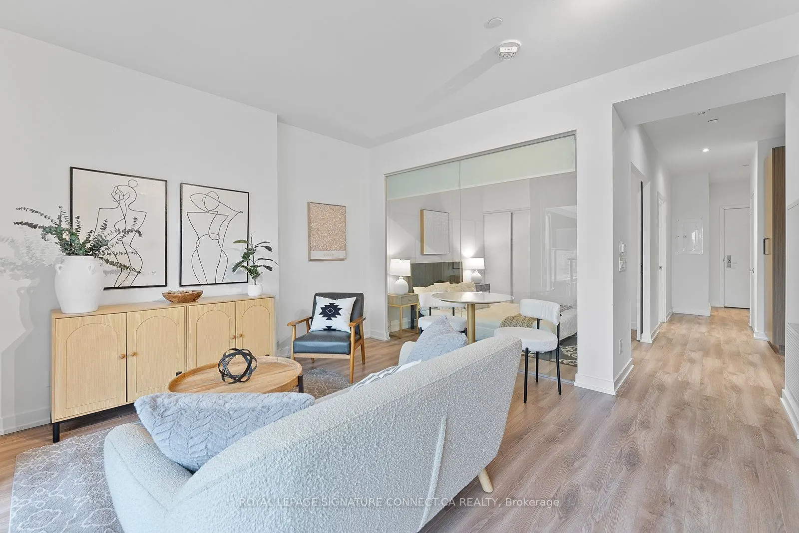 20 Edward Street, #517