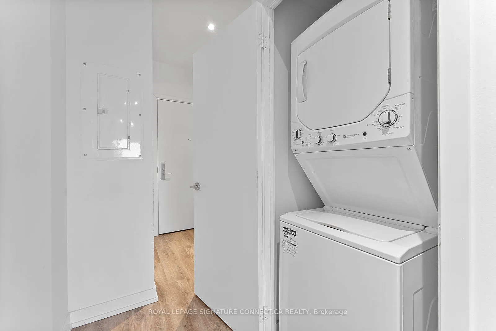 20 Edward Street, #517