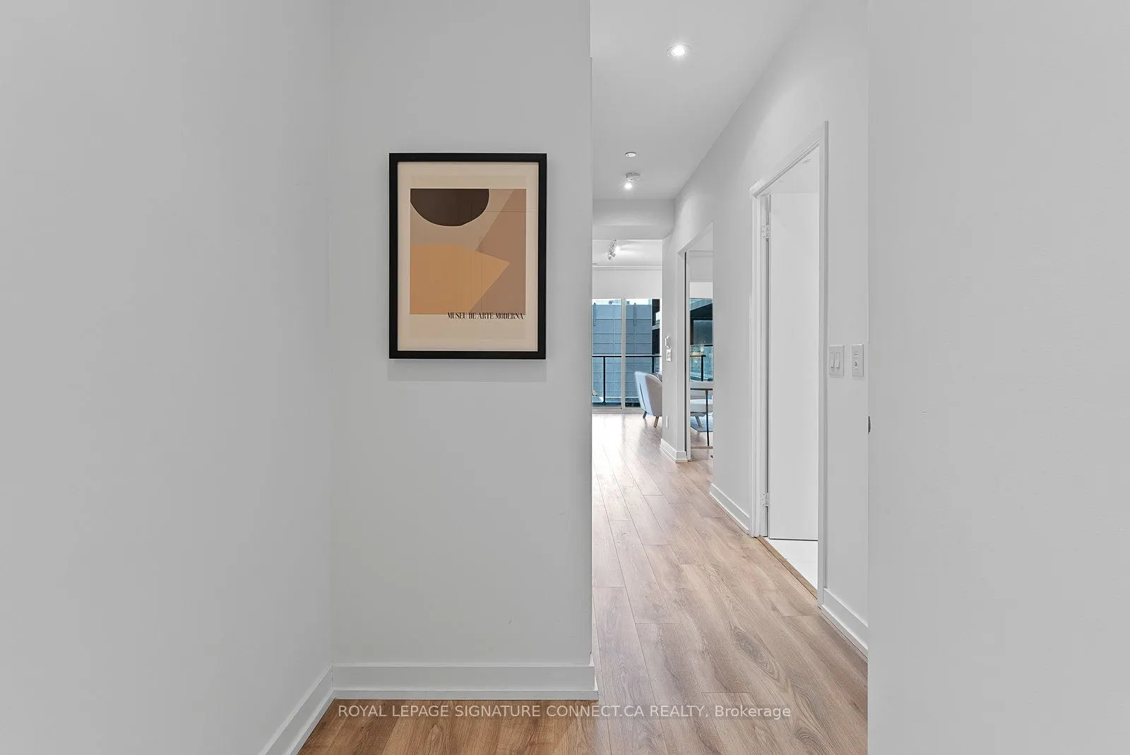 20 Edward Street, #517