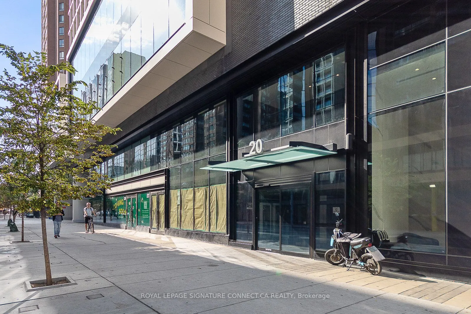 20 Edward Street, #517