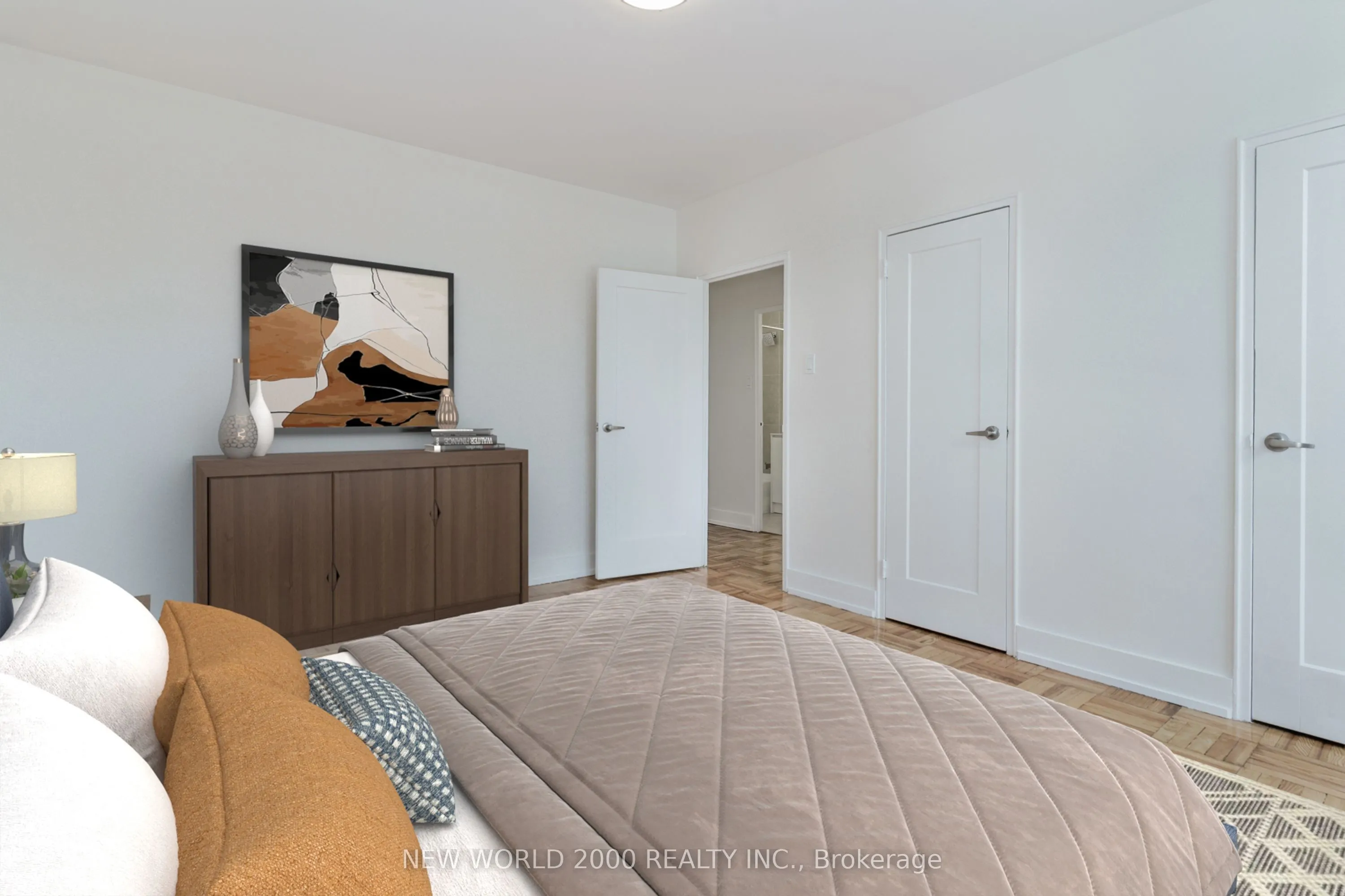 49 Glen Elm Avenue, #418