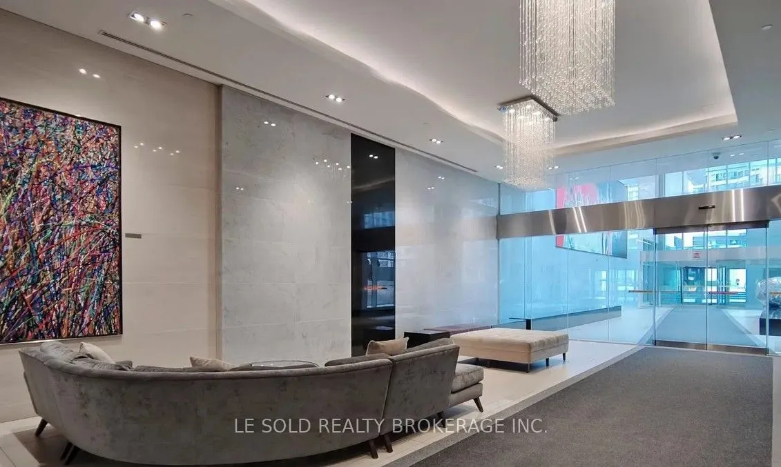 386 Yonge Street, #4105