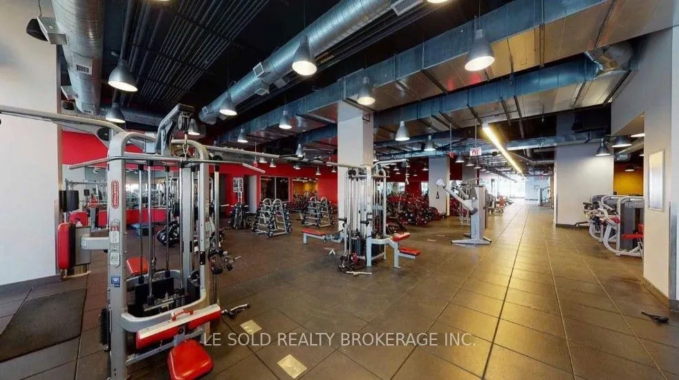386 Yonge Street, #4105