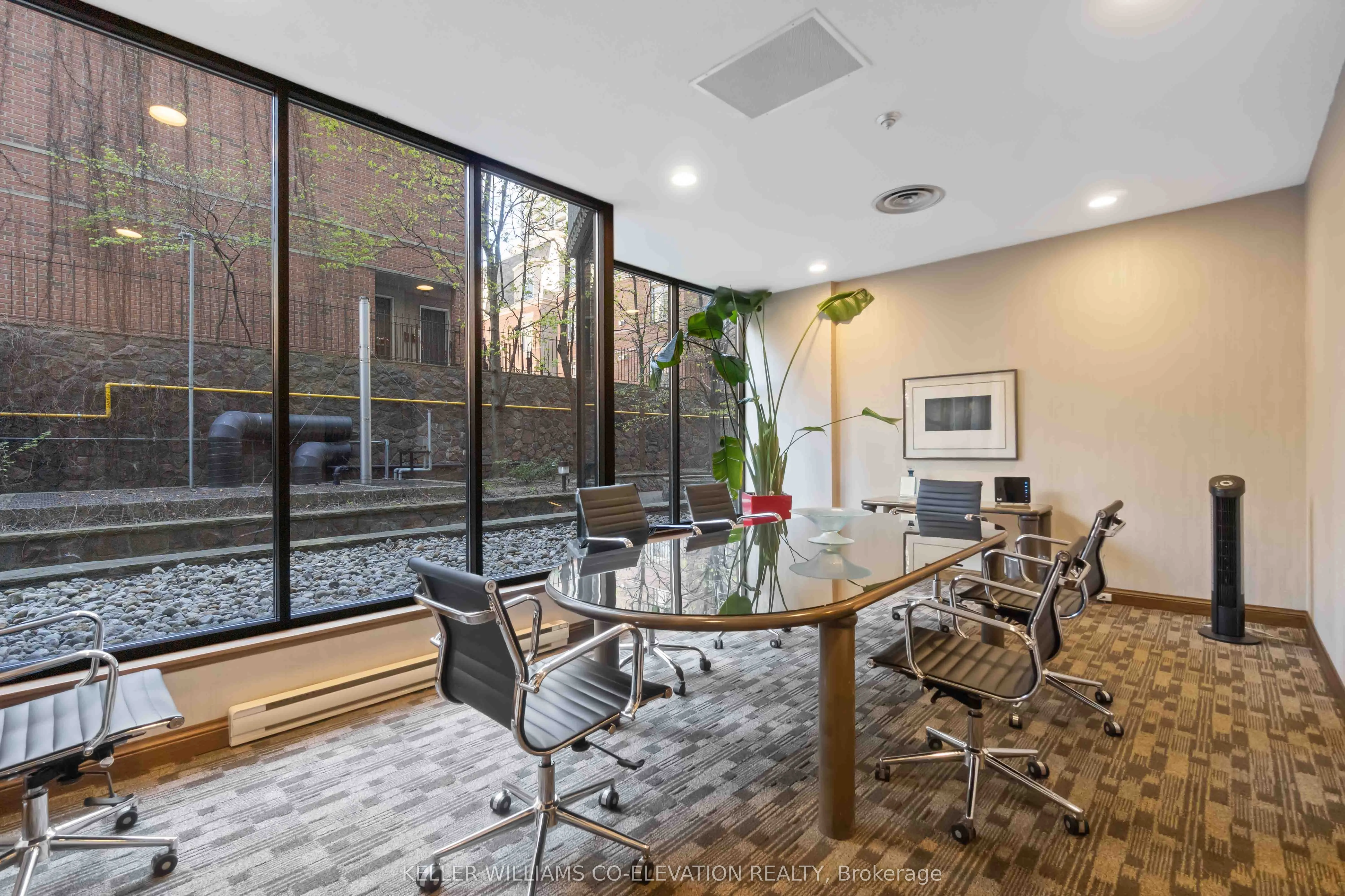 120 Carlton Street, #419