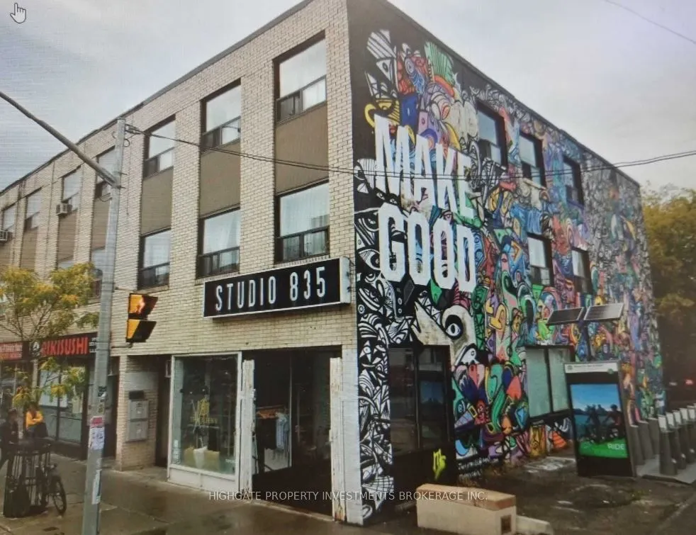 835 Bloor Street W, #B