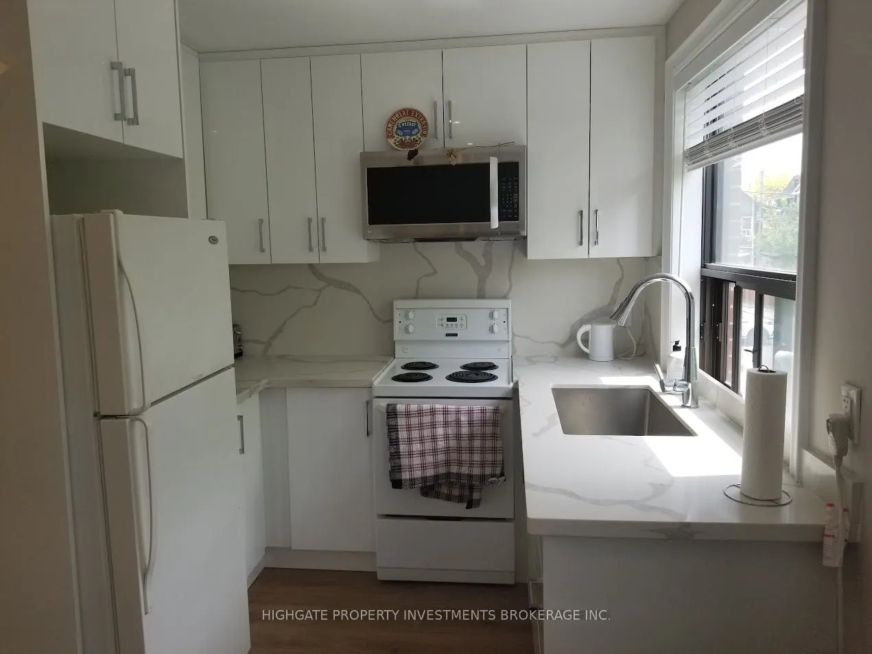 835 Bloor Street W, #B