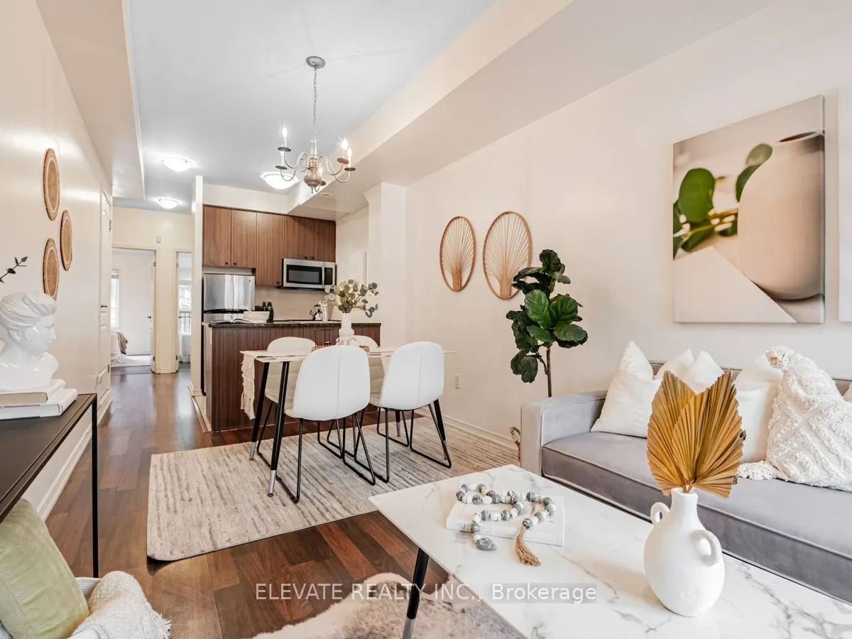 15 Coneflower Crescent, #236
