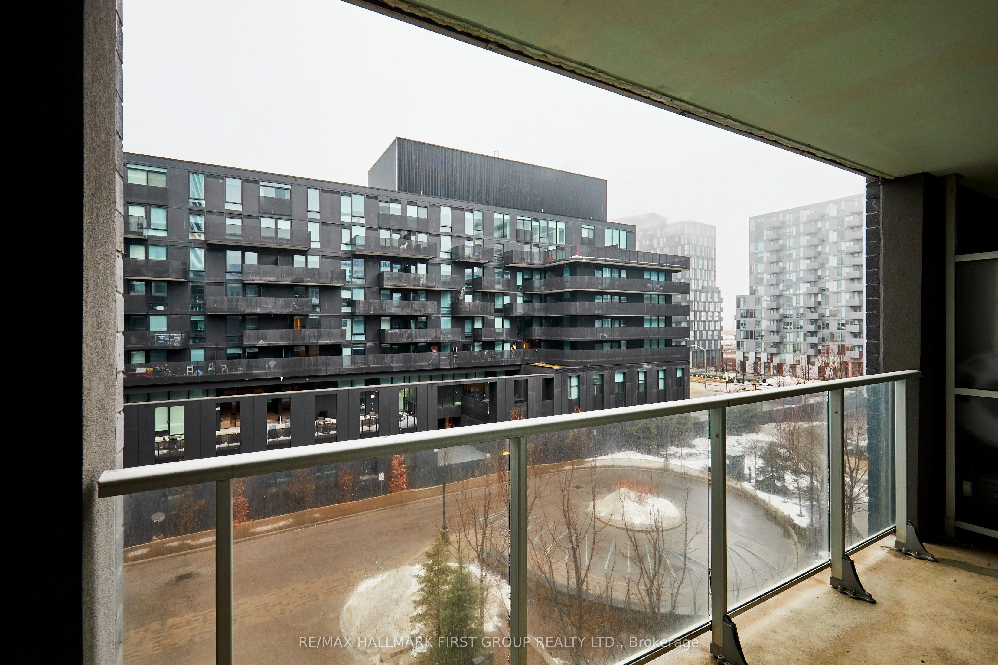 555 Wilson Avenue, #E402