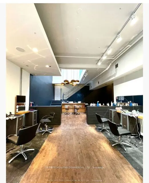 269 Queen Street W