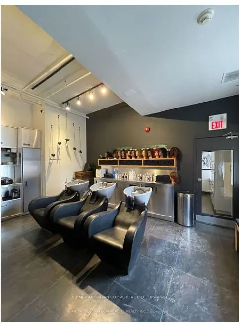 269 Queen Street W