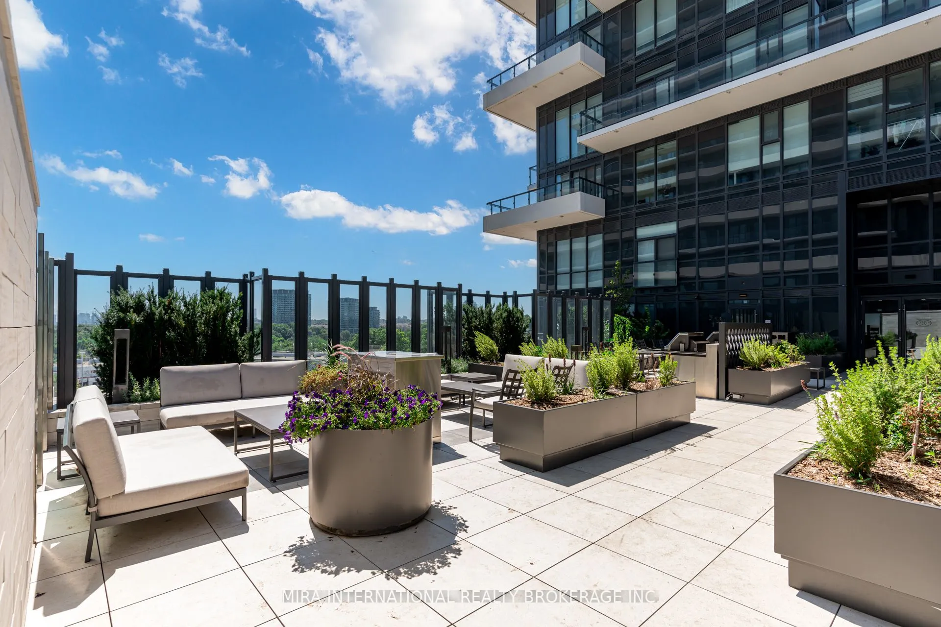 30 Inn On The Park Drive, #3003