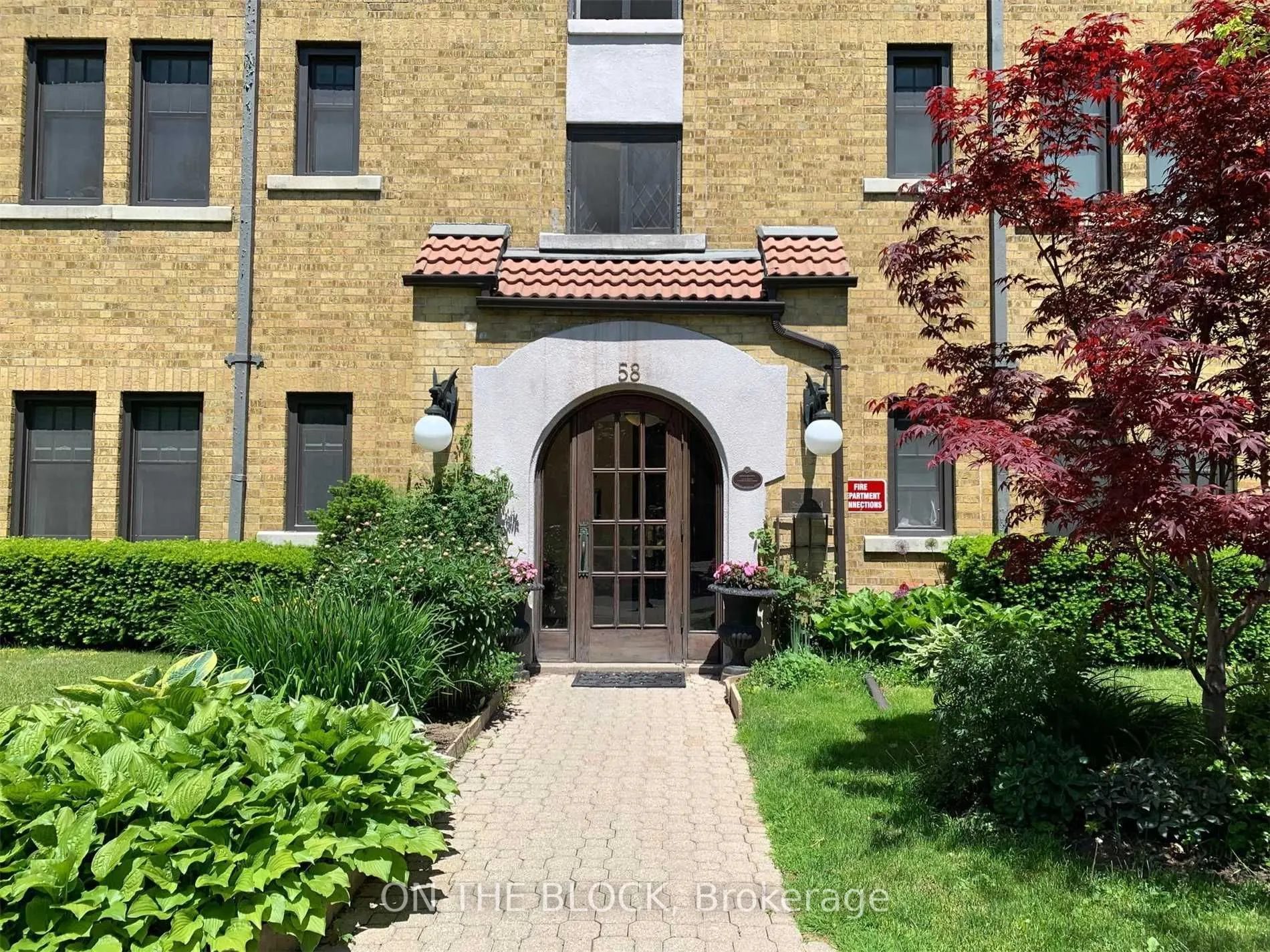 58 Sherwood Avenue, #6