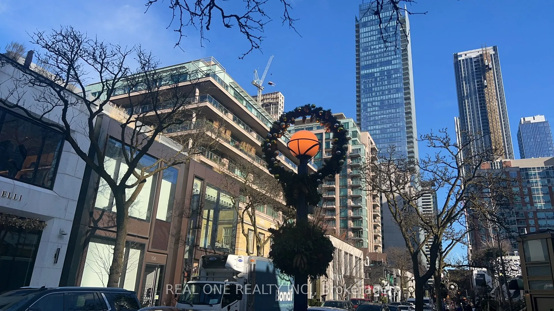 11 Yorkville Avenue, #1308