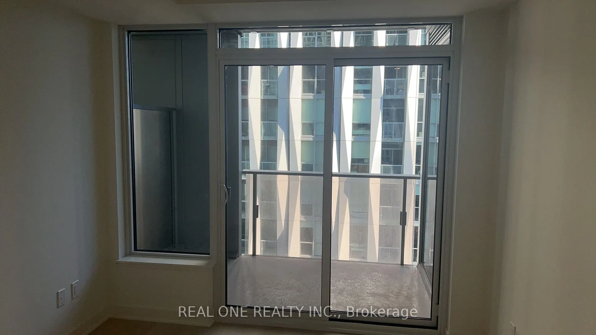 11 Yorkville Avenue, #1308