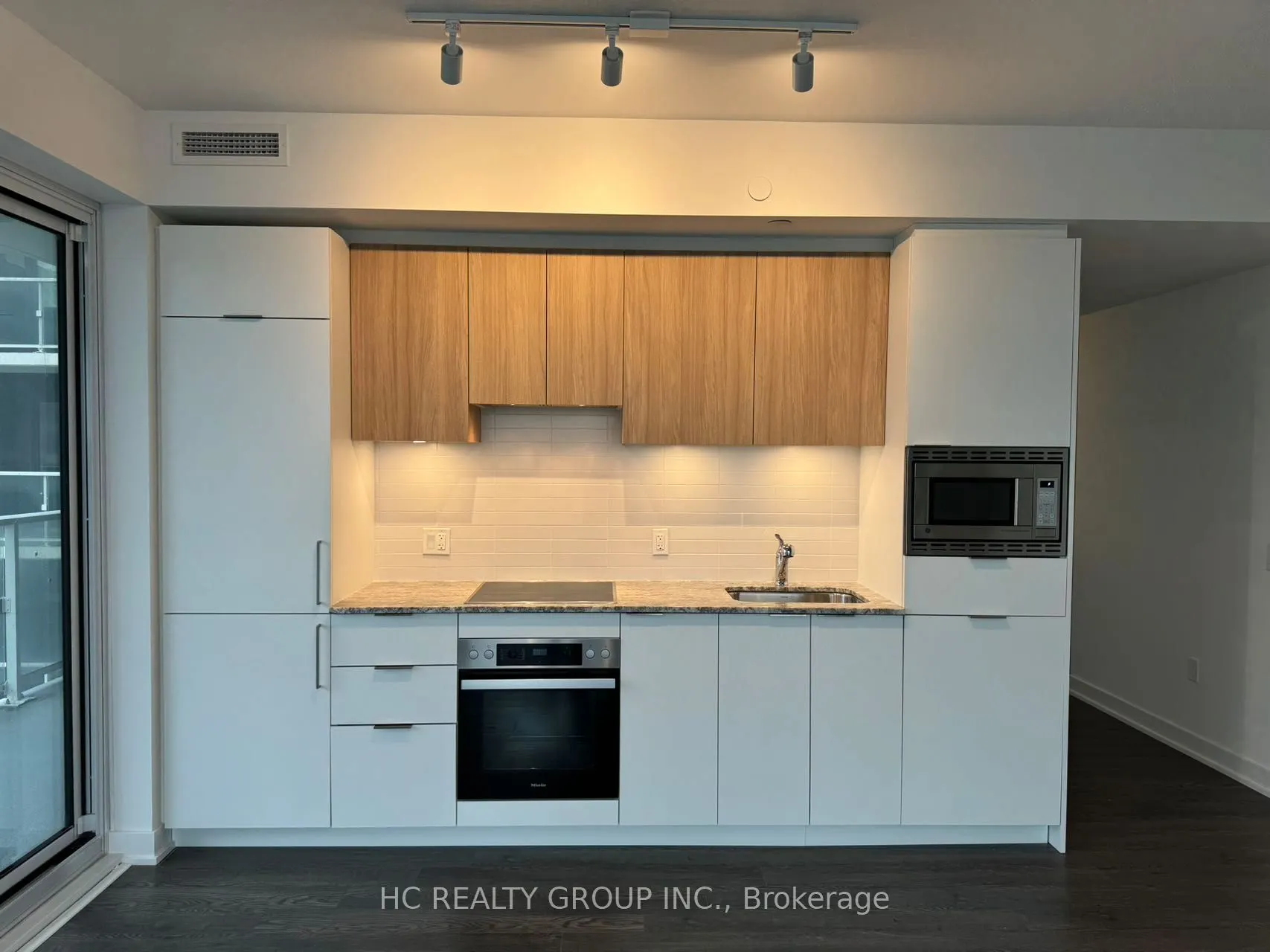50 O'neill Road, #605