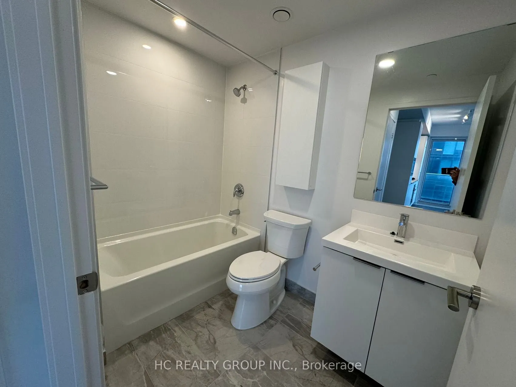 50 O'neill Road, #605
