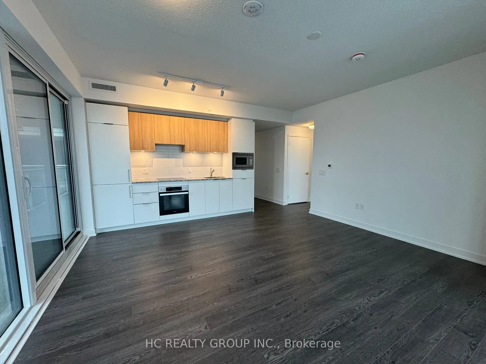 50 O'neill Road, #605