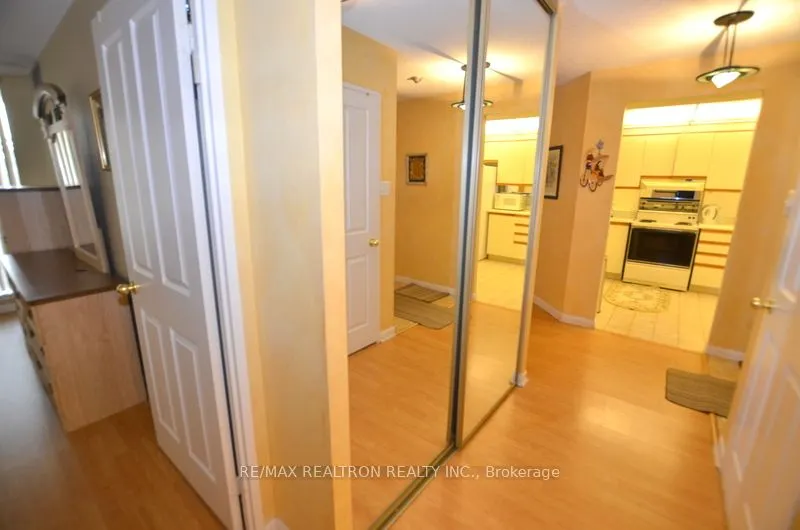 1121 Steeles Avenue W, #214
