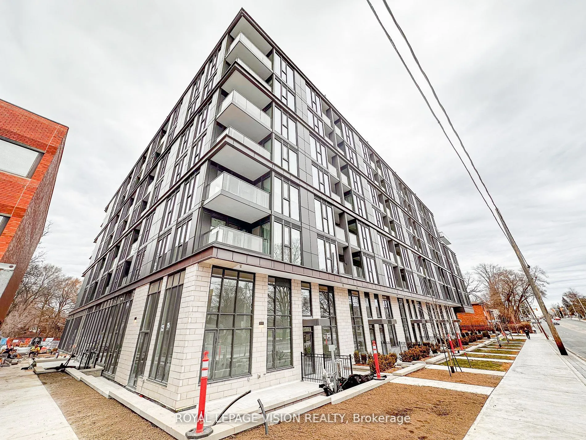 250 Lawrence Avenue W, #105