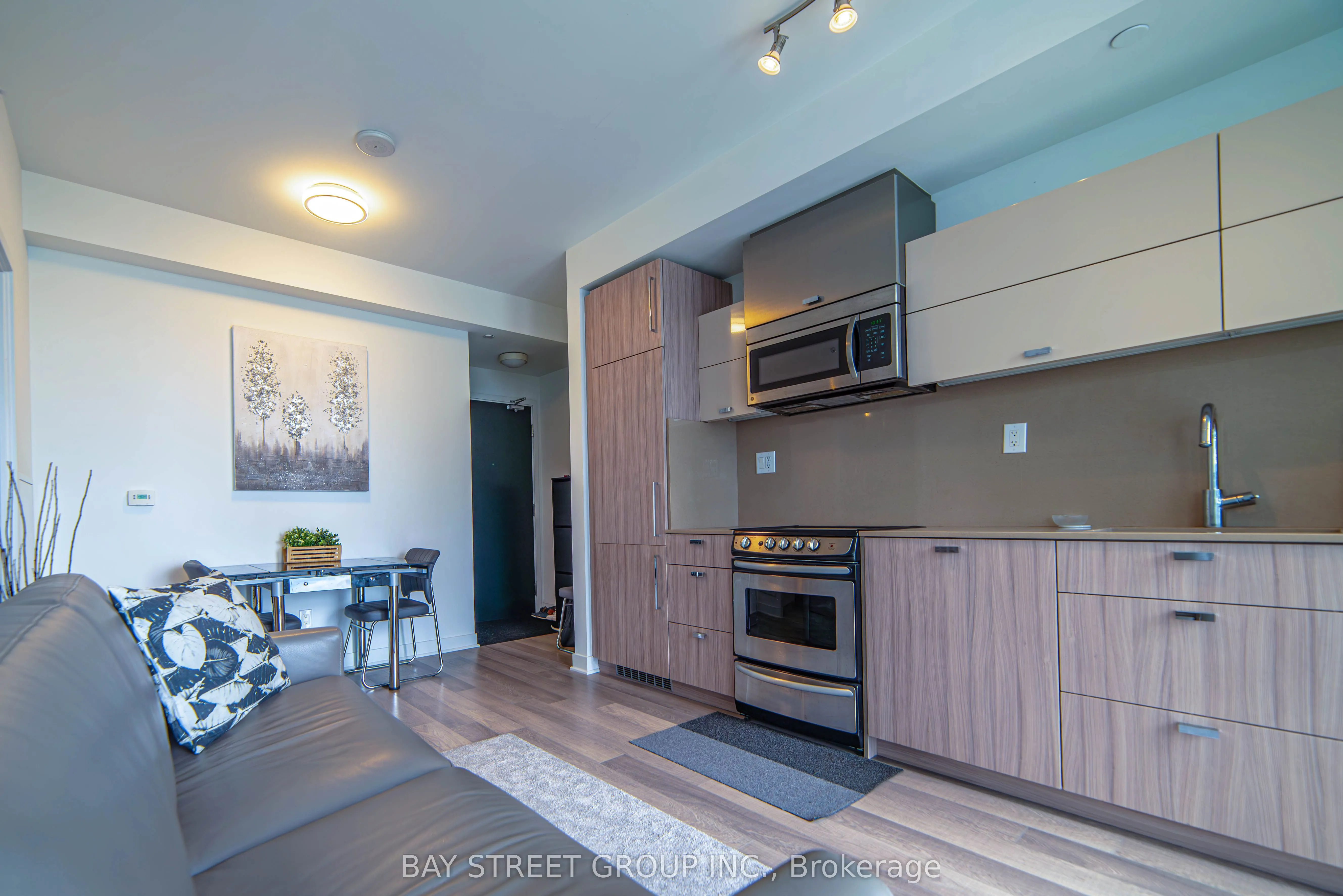 290 Adelaide Street W, #3112