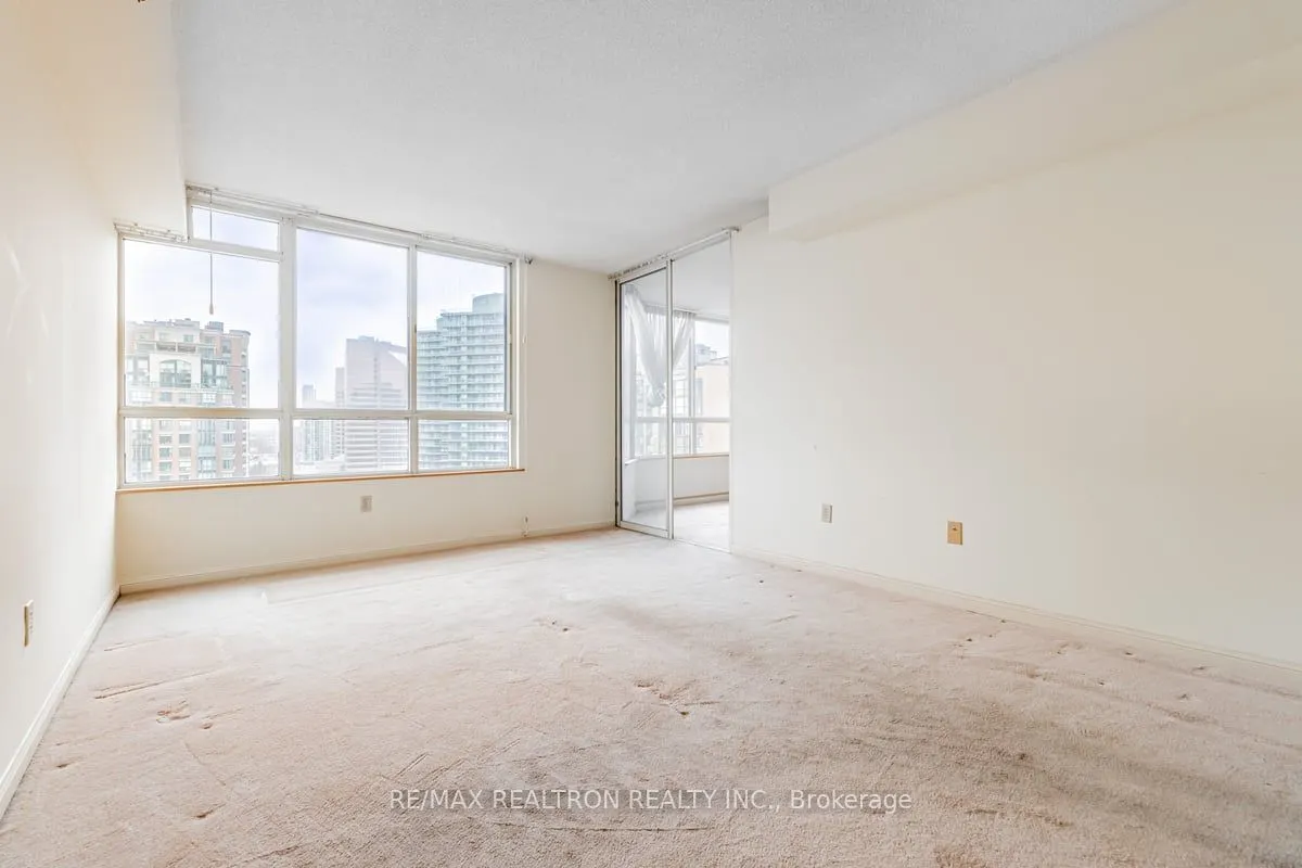 5444 Yonge Street #1810