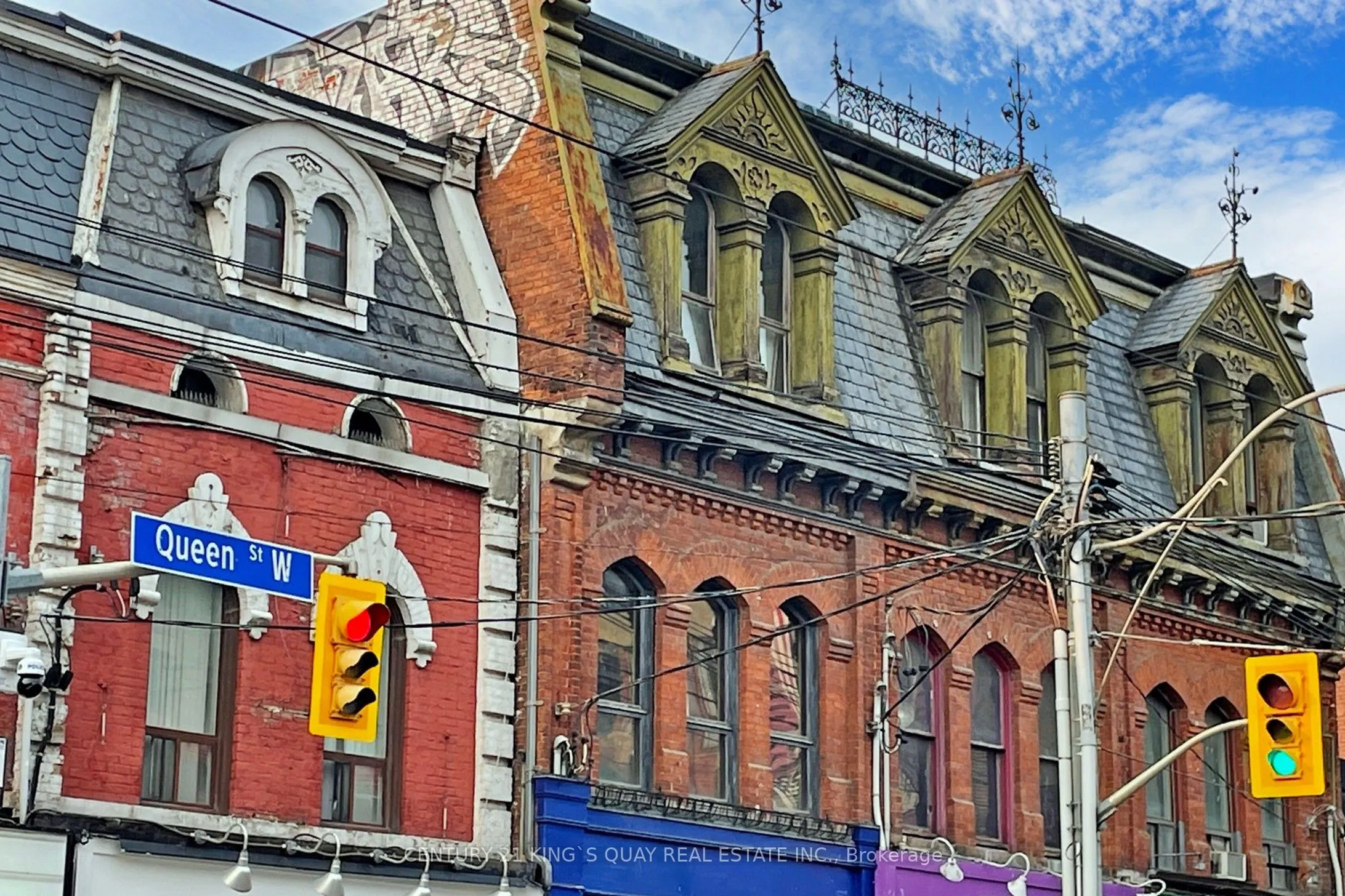 533 Richmond Street W, #403