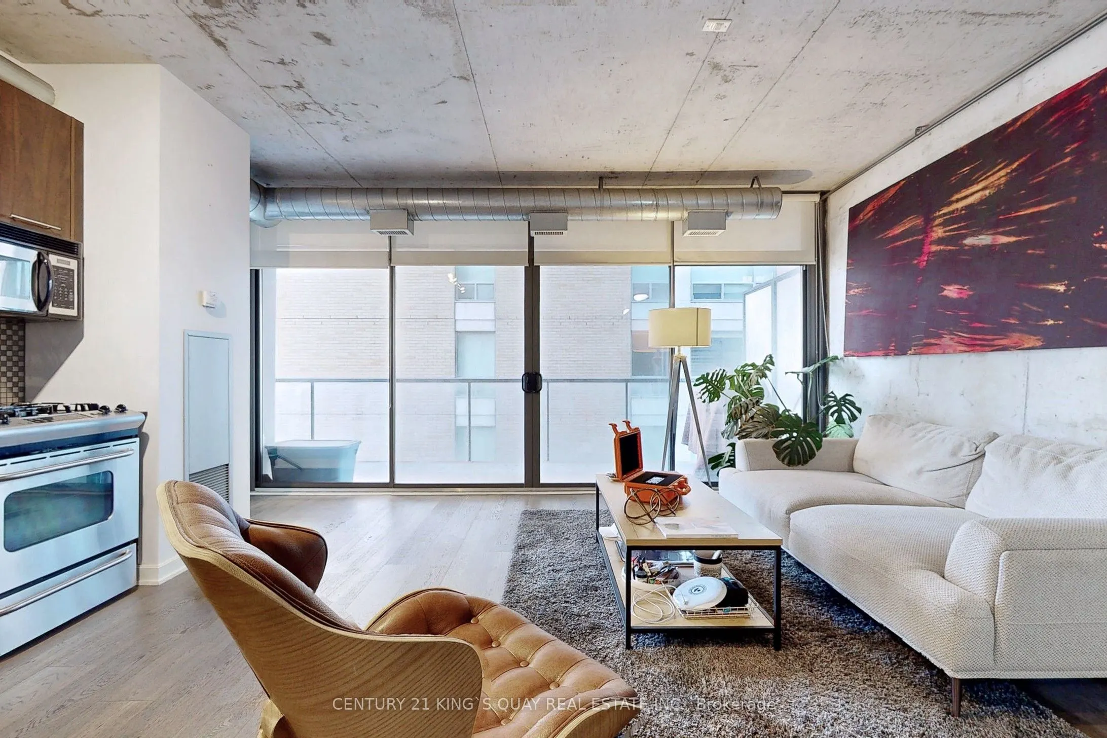533 Richmond Street W, #403