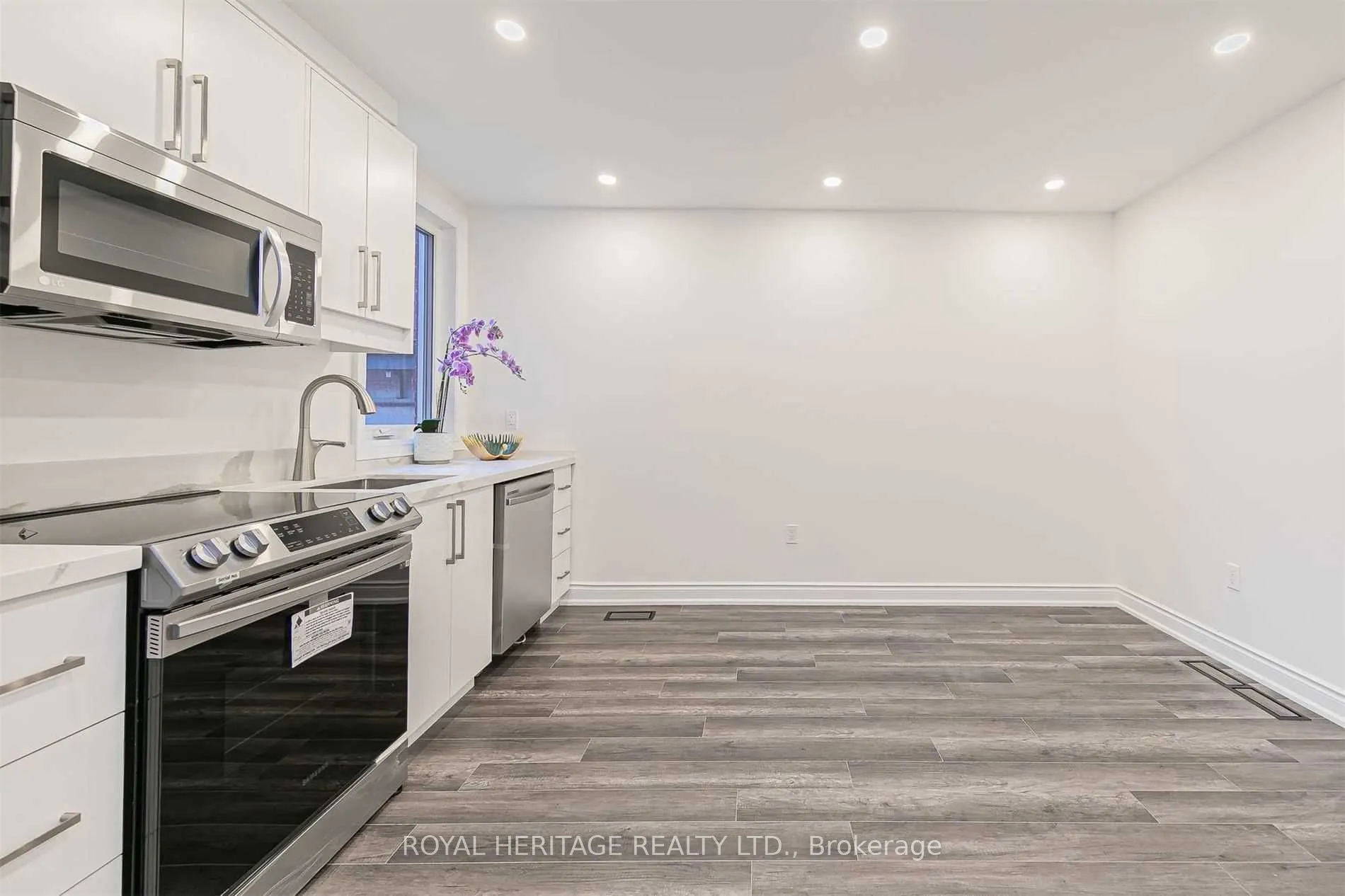 66A Bellevue Avenue