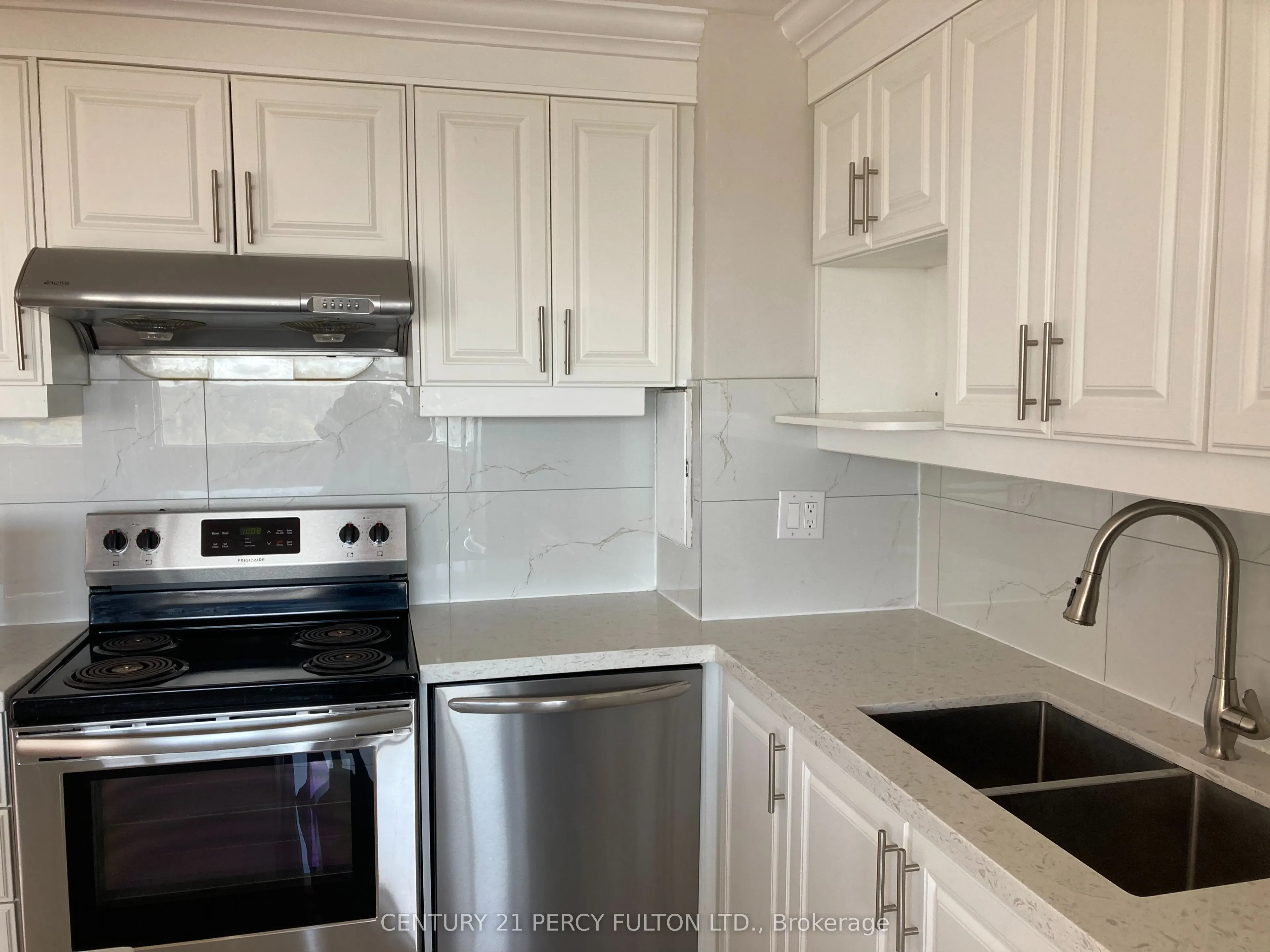 10 Sunny Glen Way, #1904